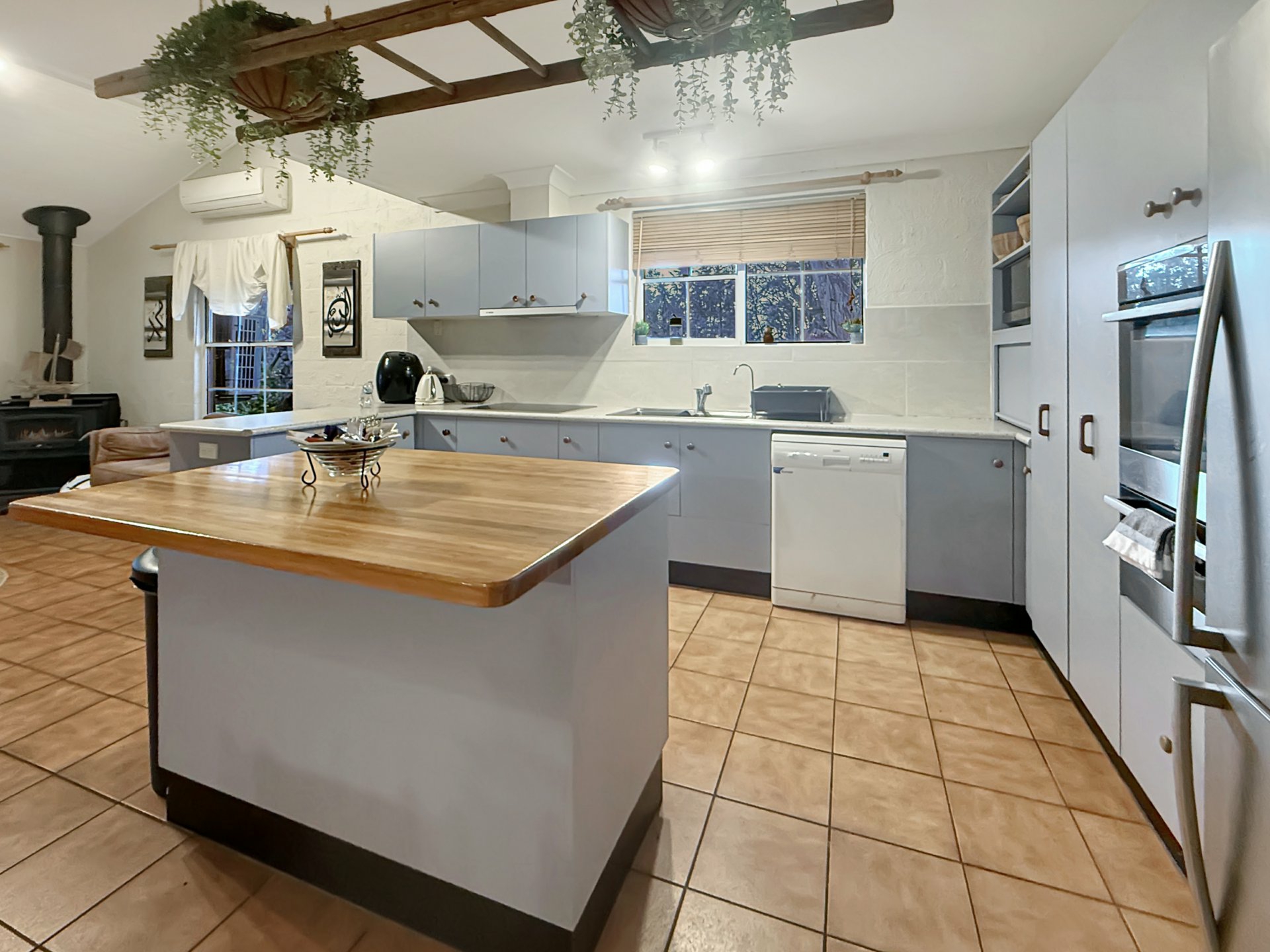 83 Donges Road — photo 6 of 30