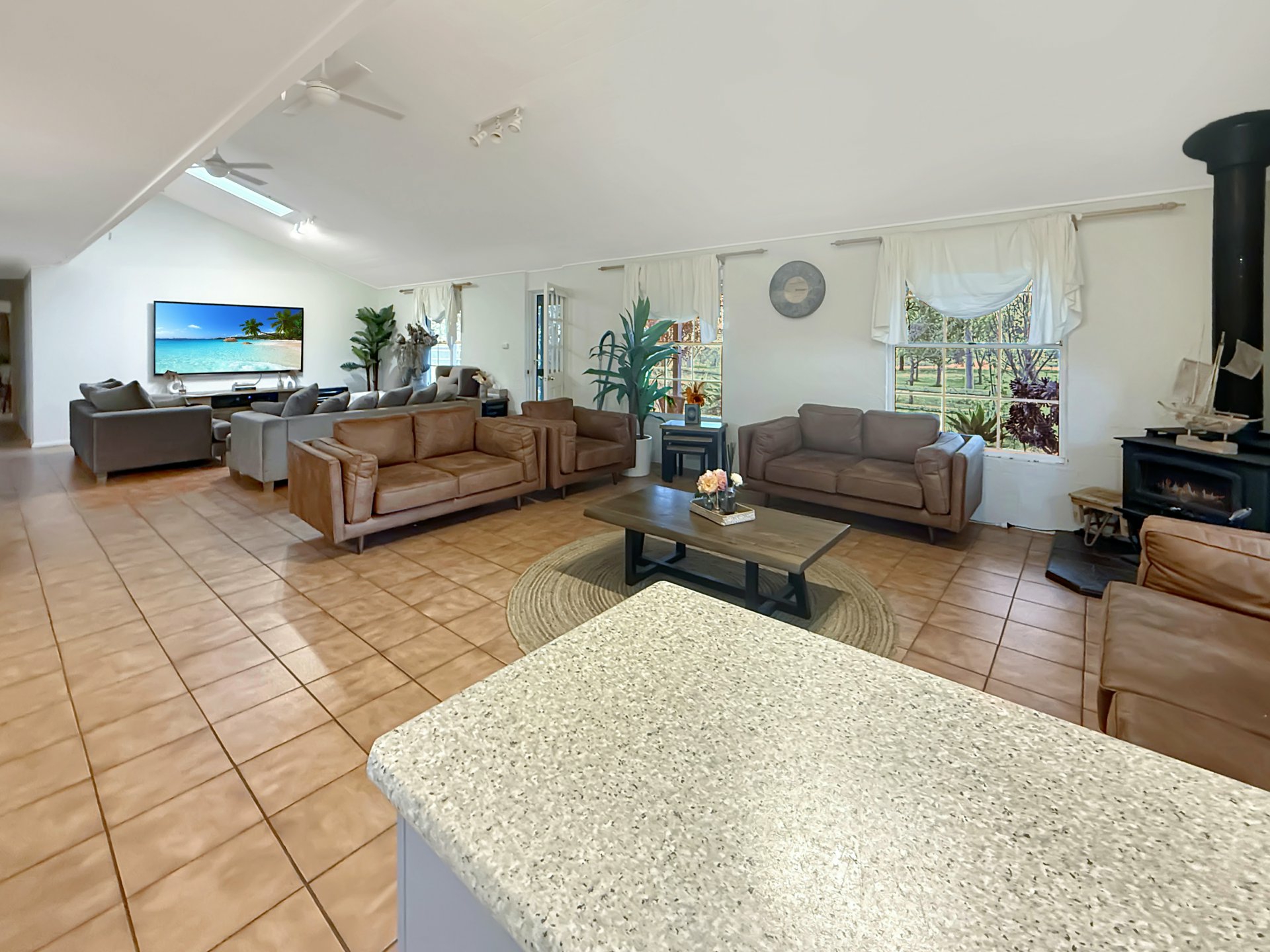 83 Donges Road — photo 9 of 30