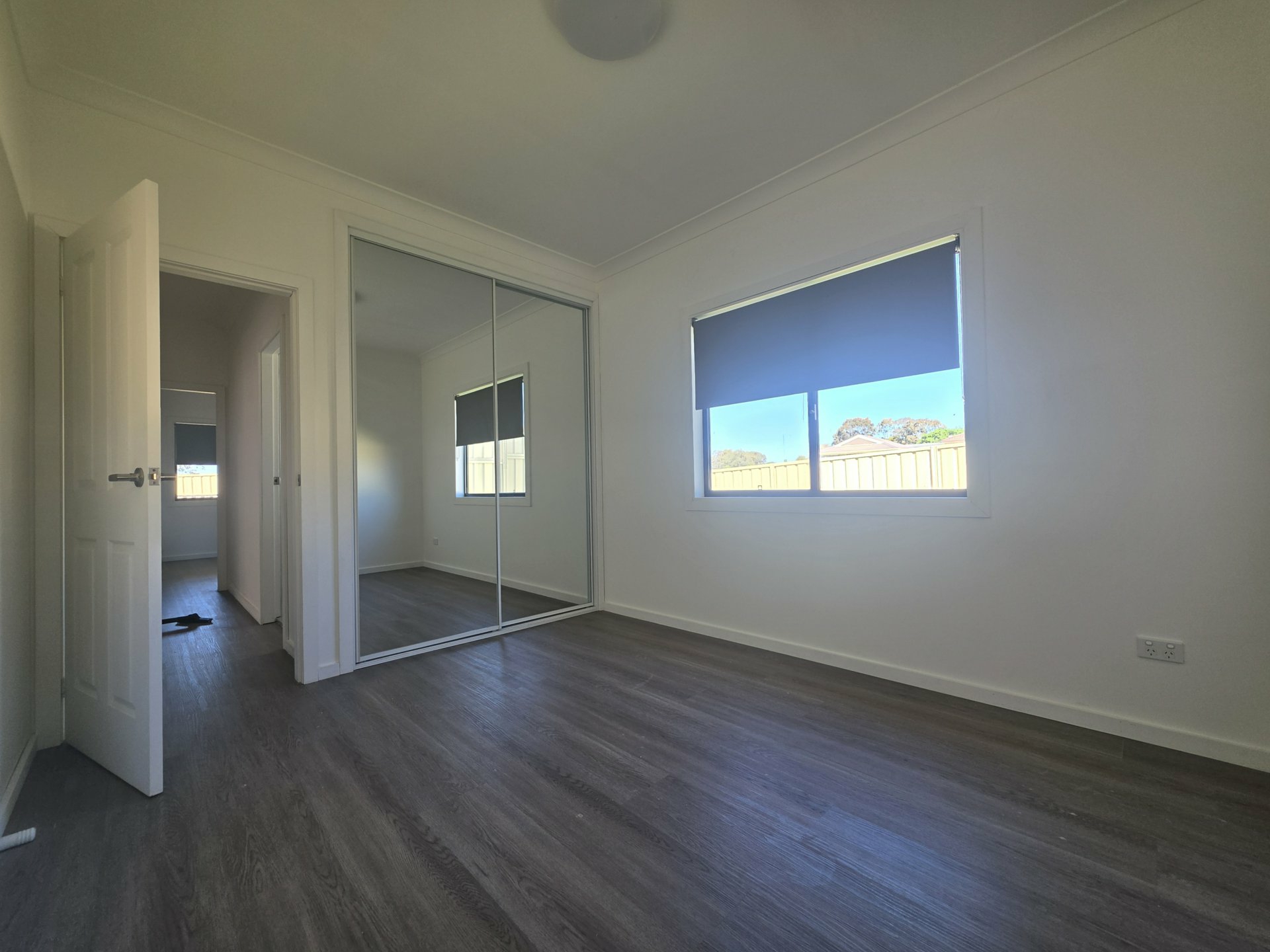 2/60 Briggs Street — photo 4 of 8