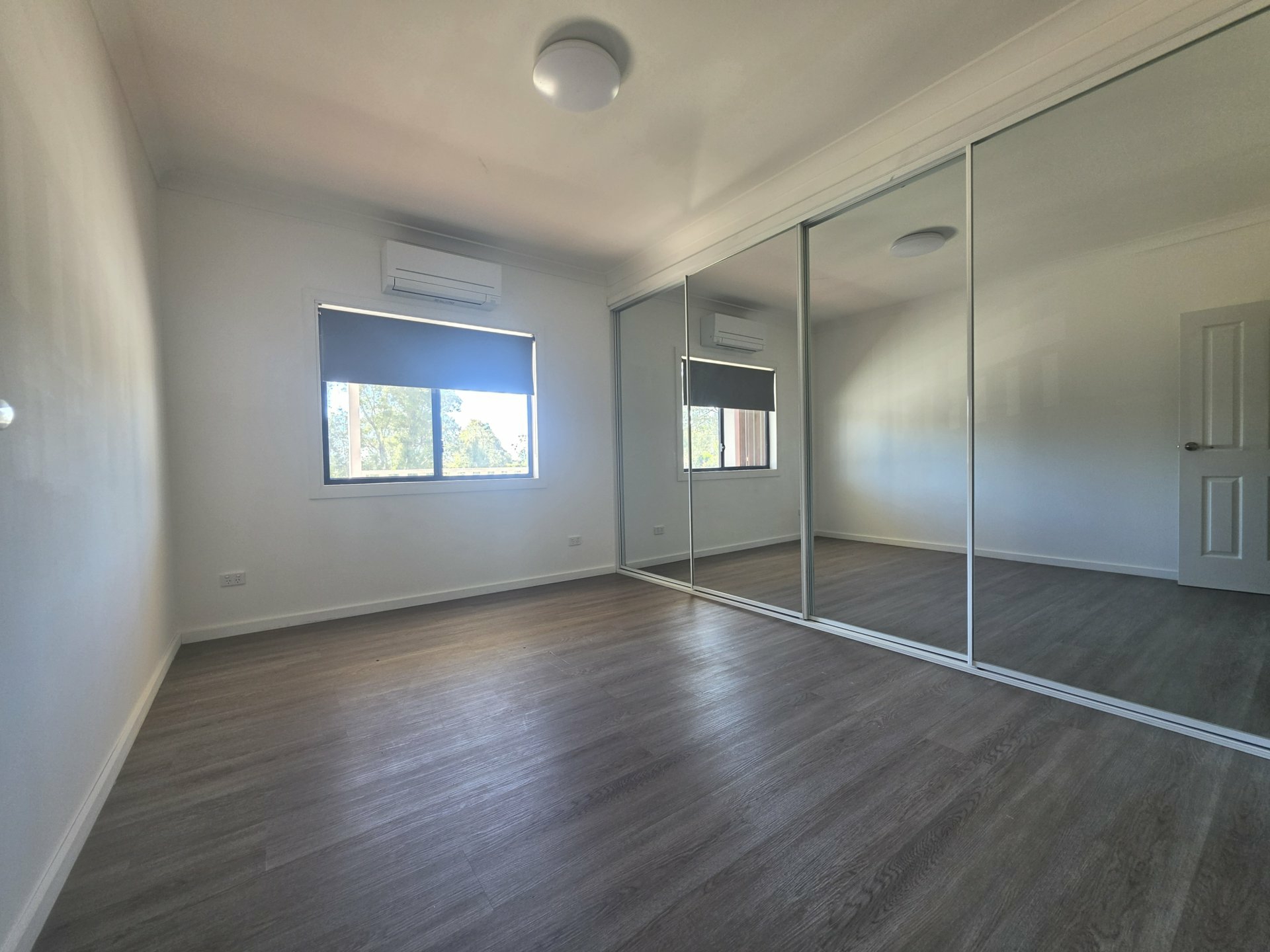 2/60 Briggs Street — photo 5 of 8