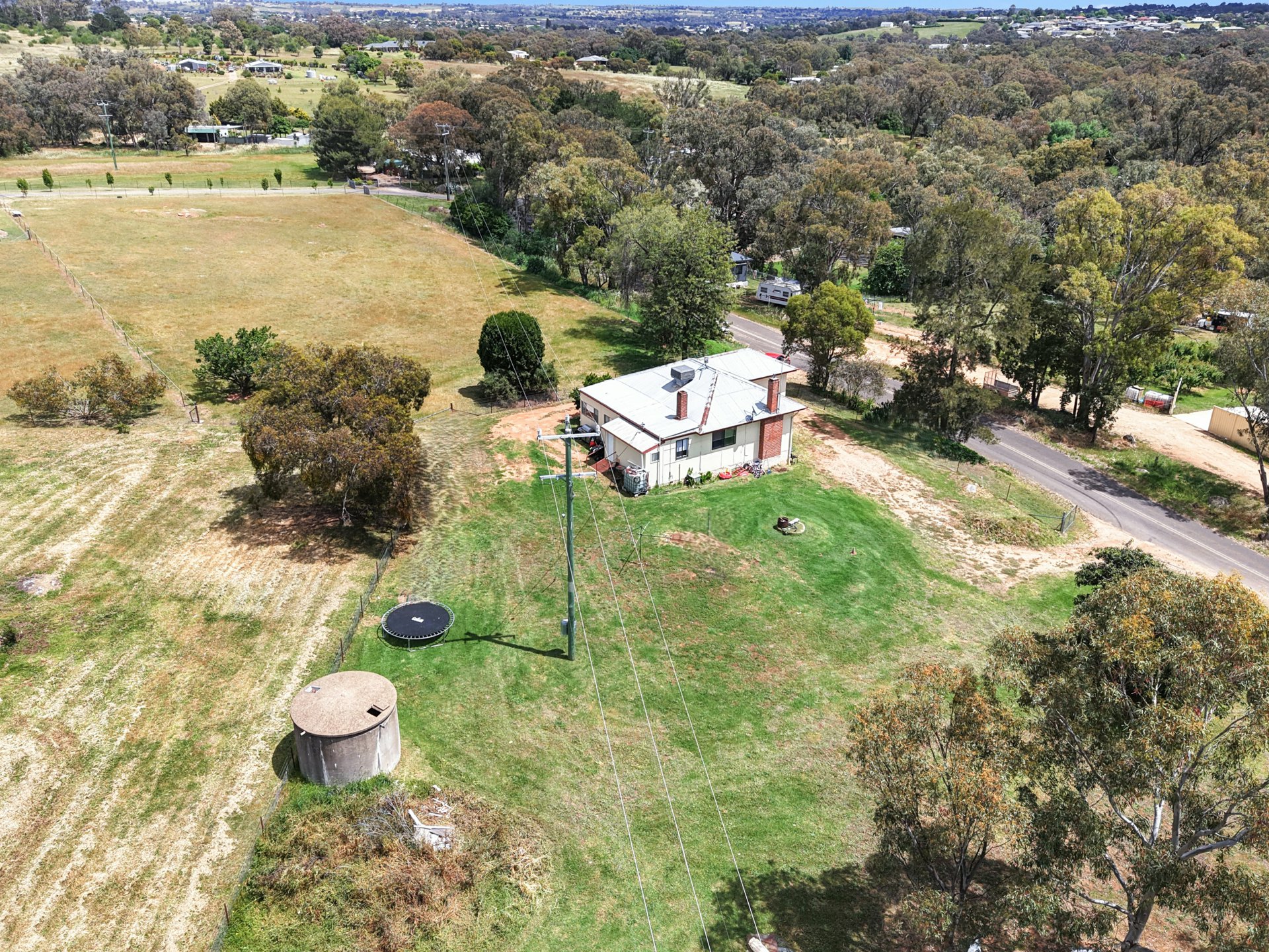 78 Victoria Gully Road — photo 4 of 13