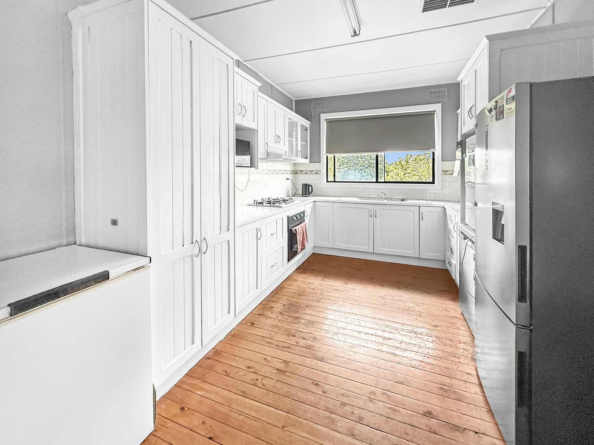 78 Victoria Gully Road — photo 7 of 13