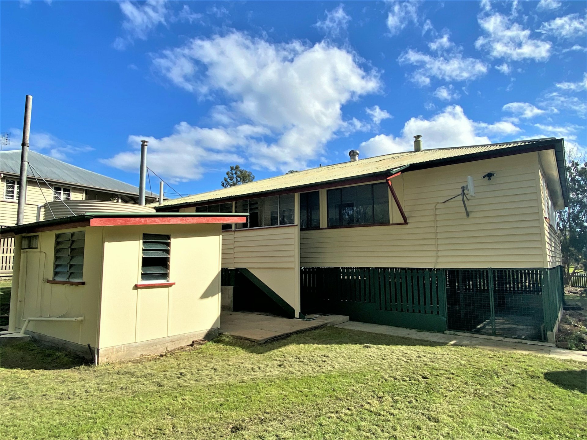 102 Wickham Street, Nanango