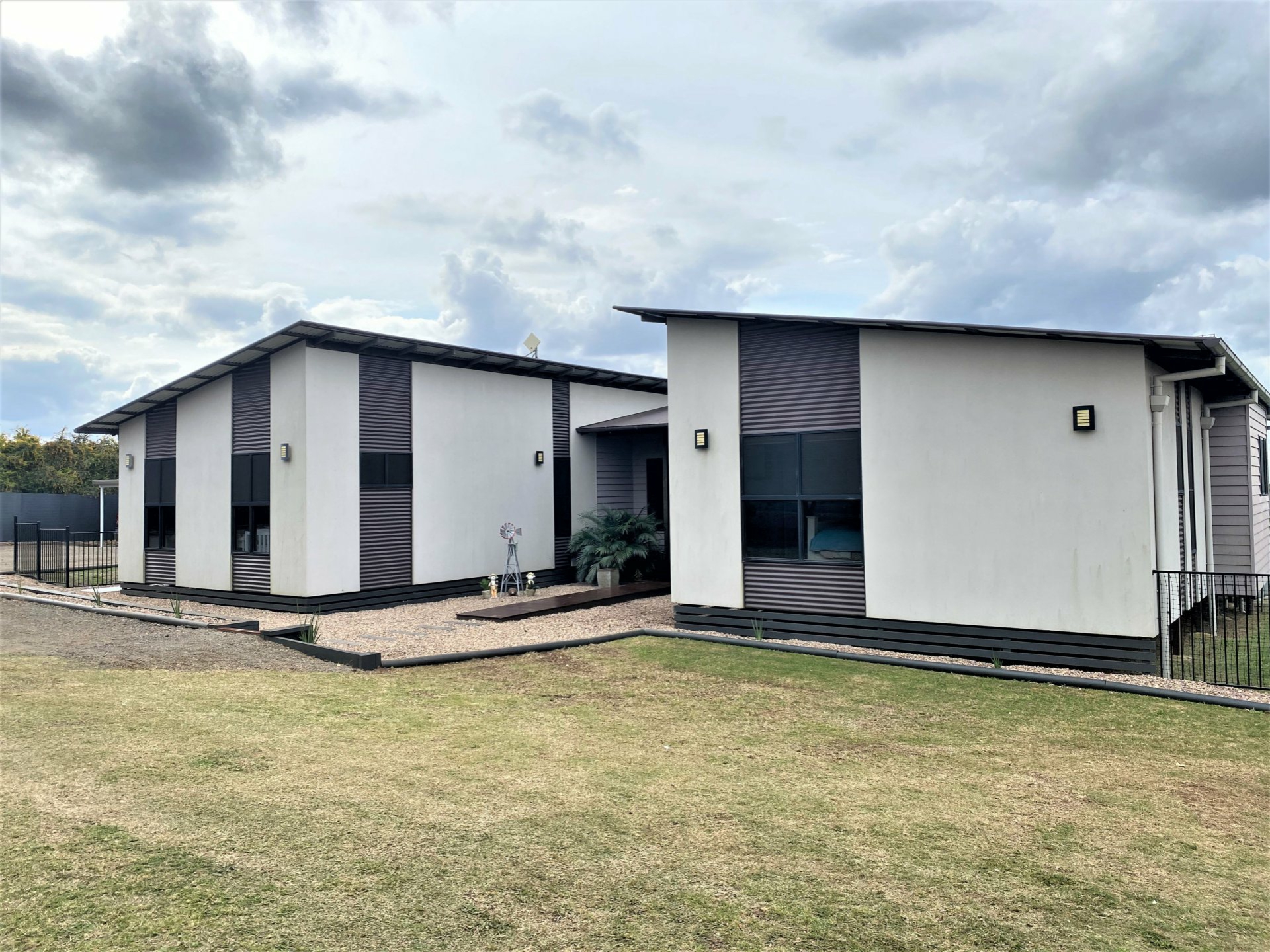 17-19 Darcie Street, KINGAROY