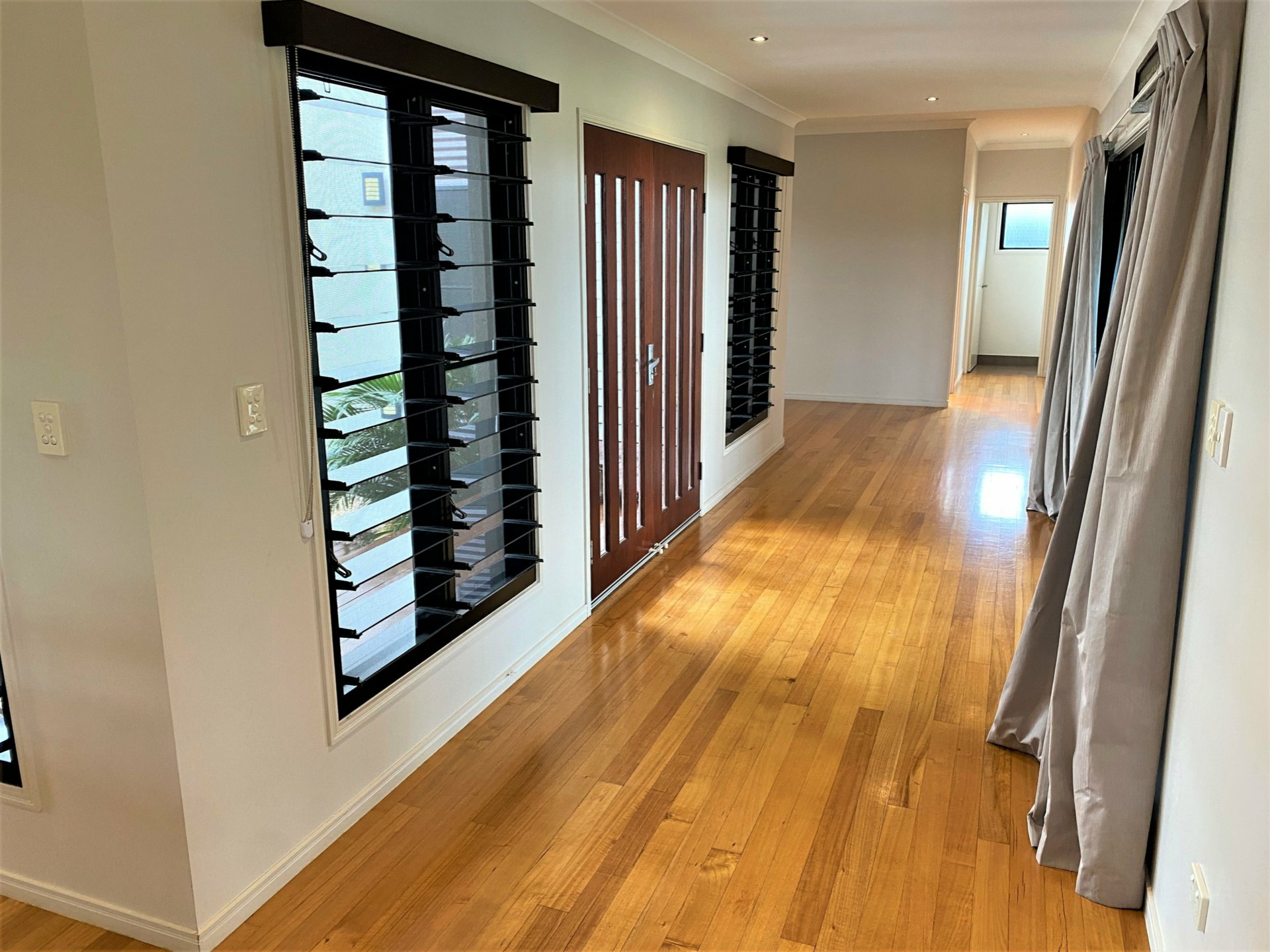 17-19 Darcie Street, KINGAROY