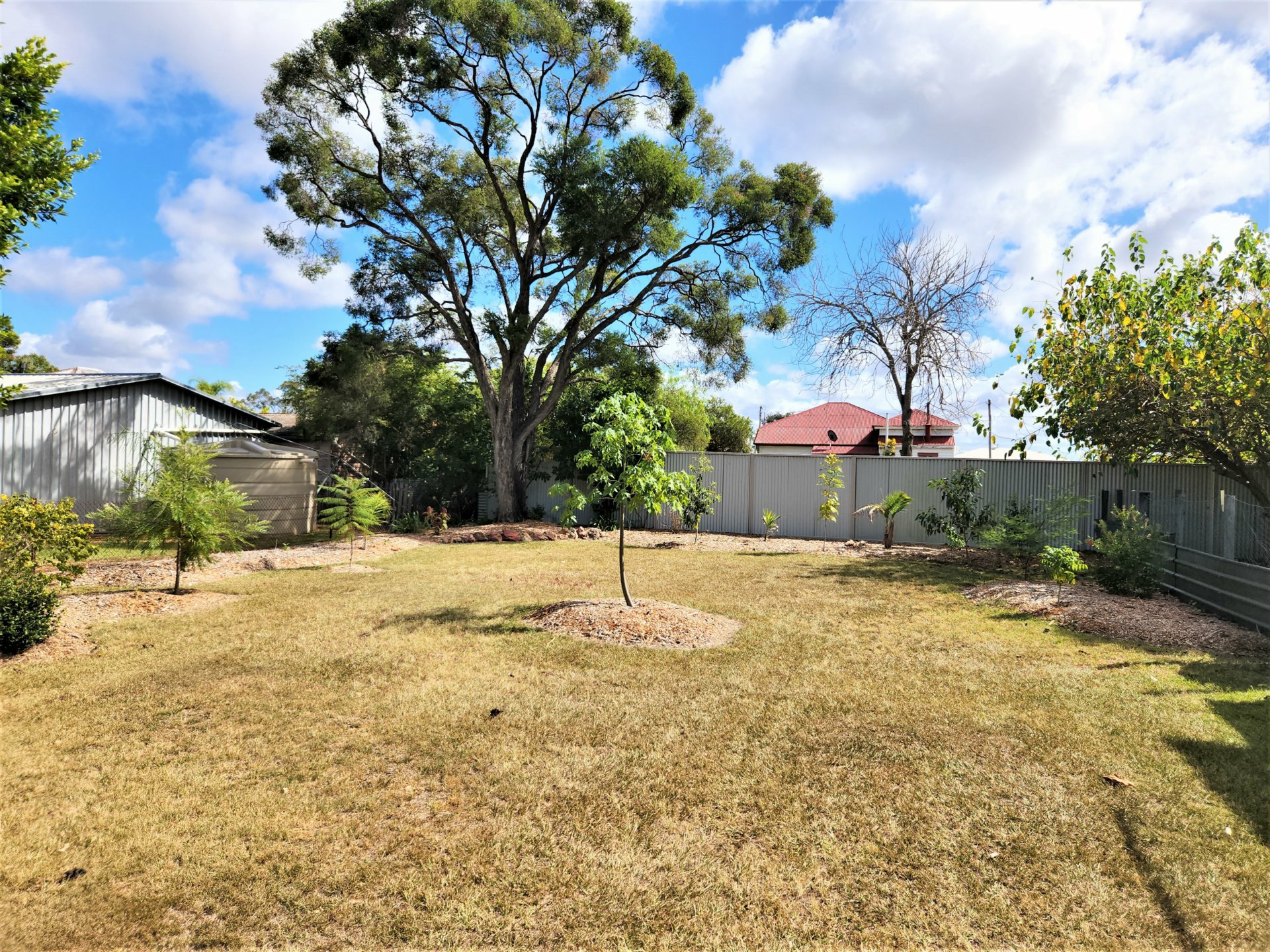 25 South Street, Wondai
