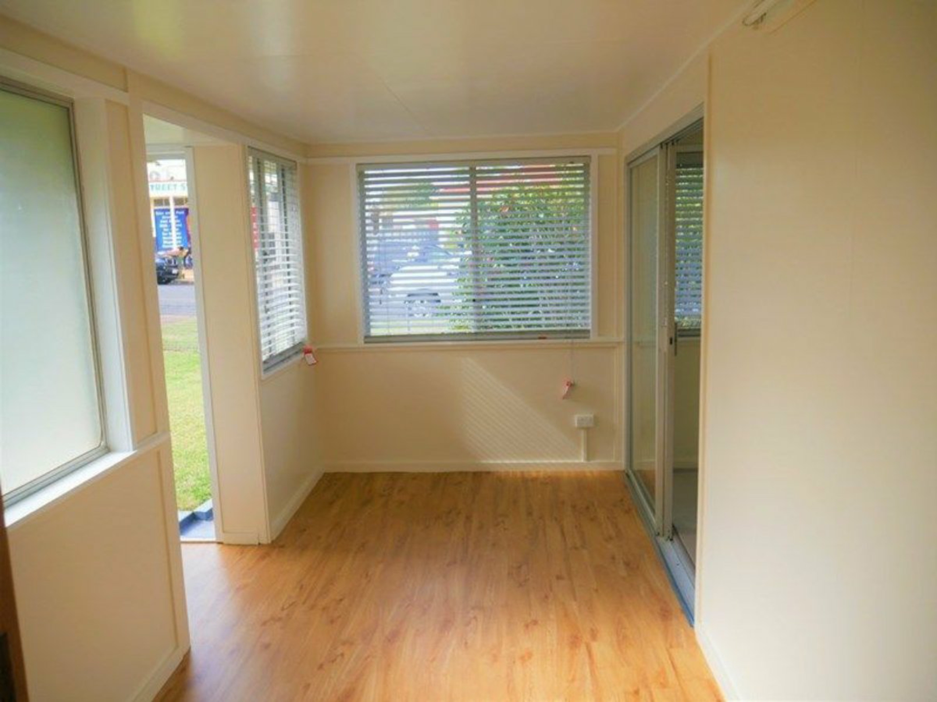 9 Moonya Street, KINGAROY