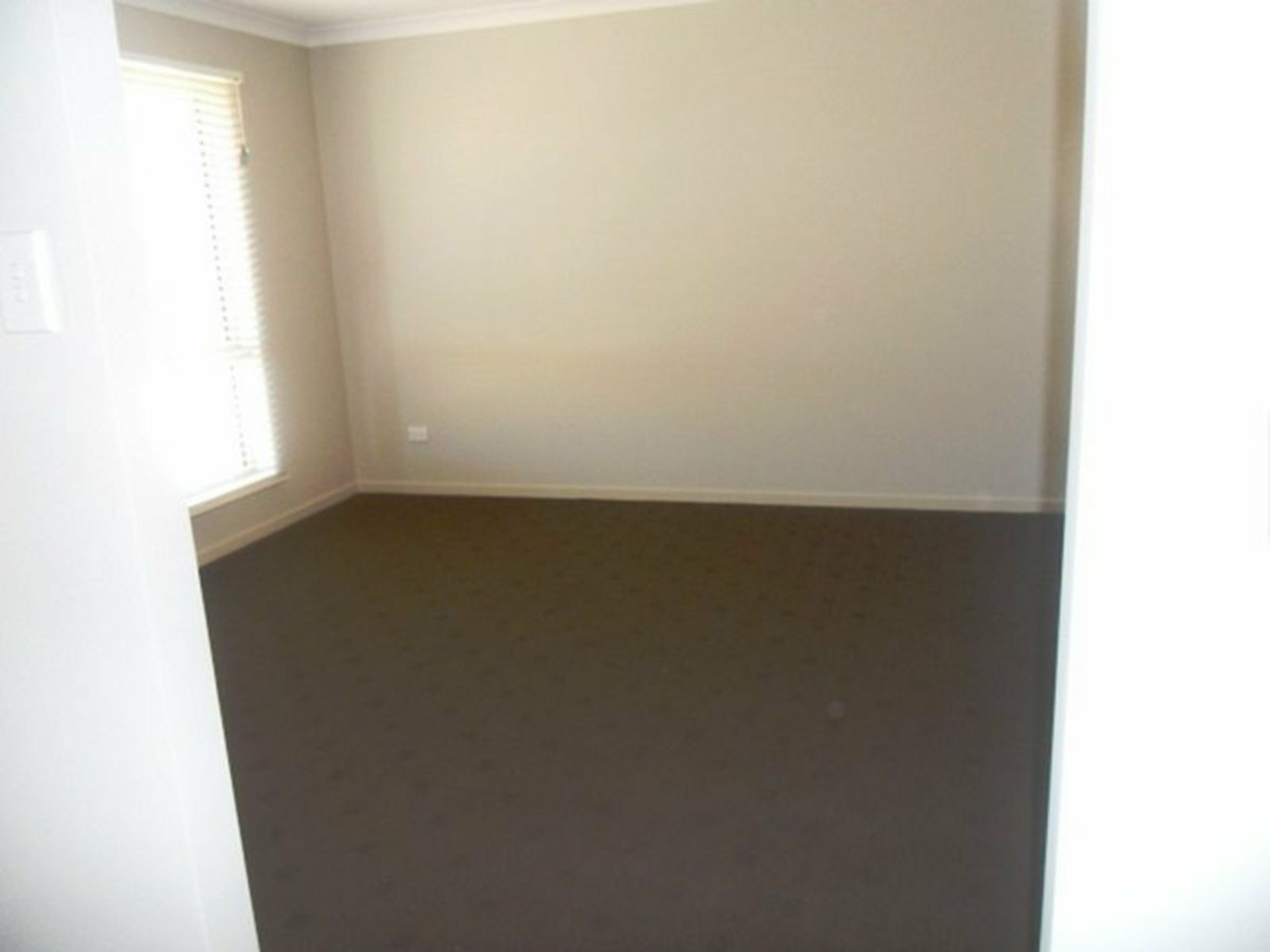 30-32 Premier Drive, KINGAROY