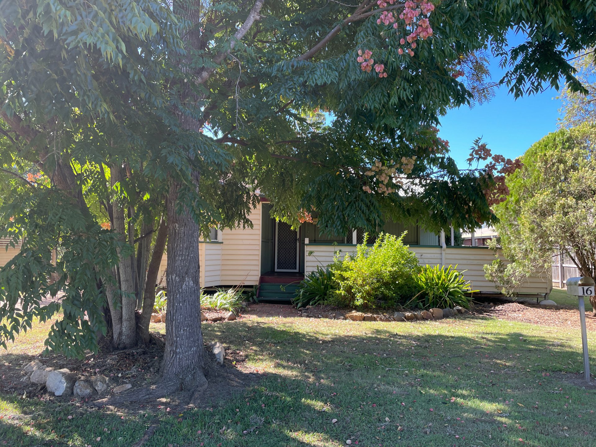 16 Duke Street, KINGAROY