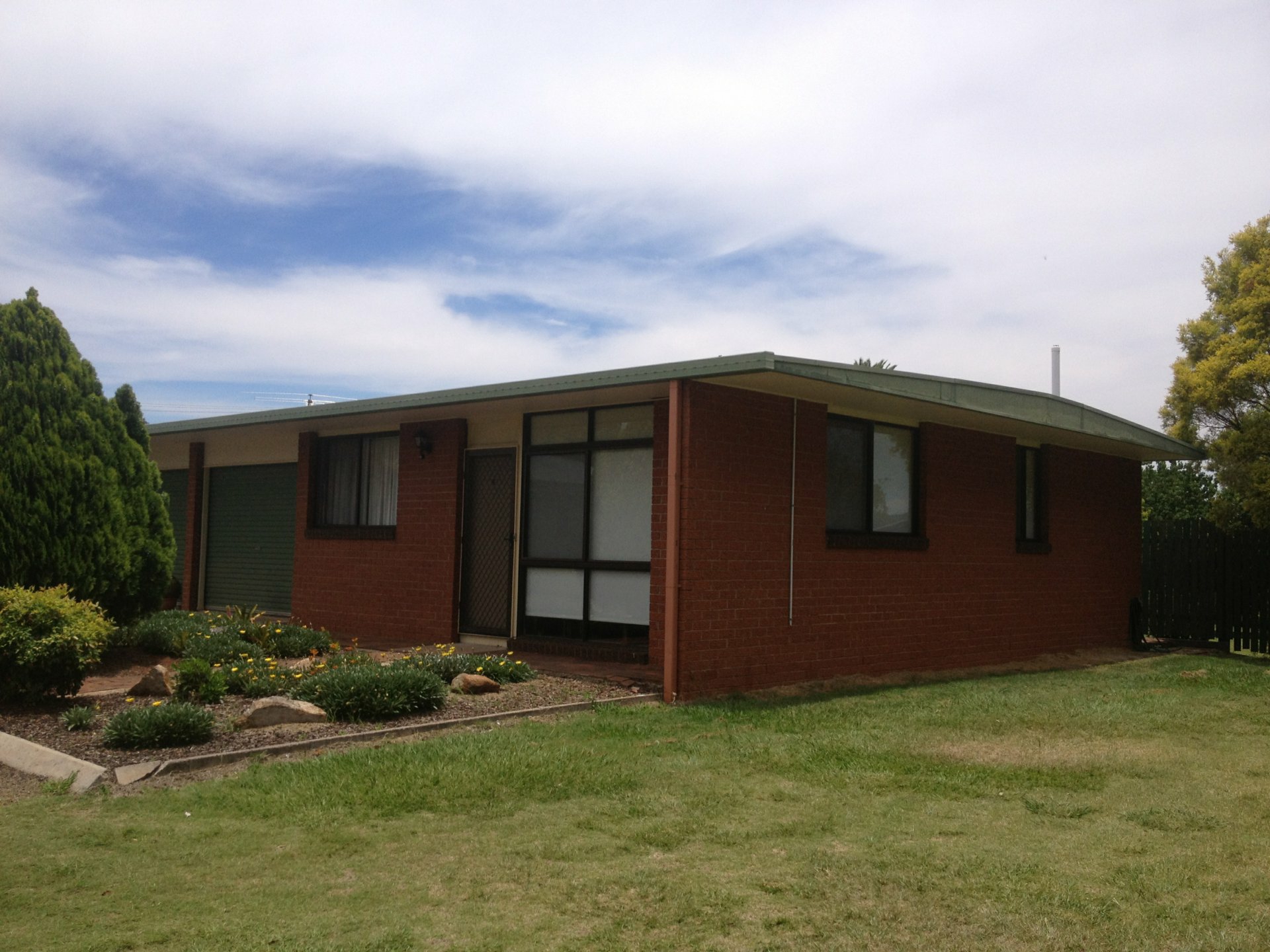4/30 knight Street — photo 3 of 6