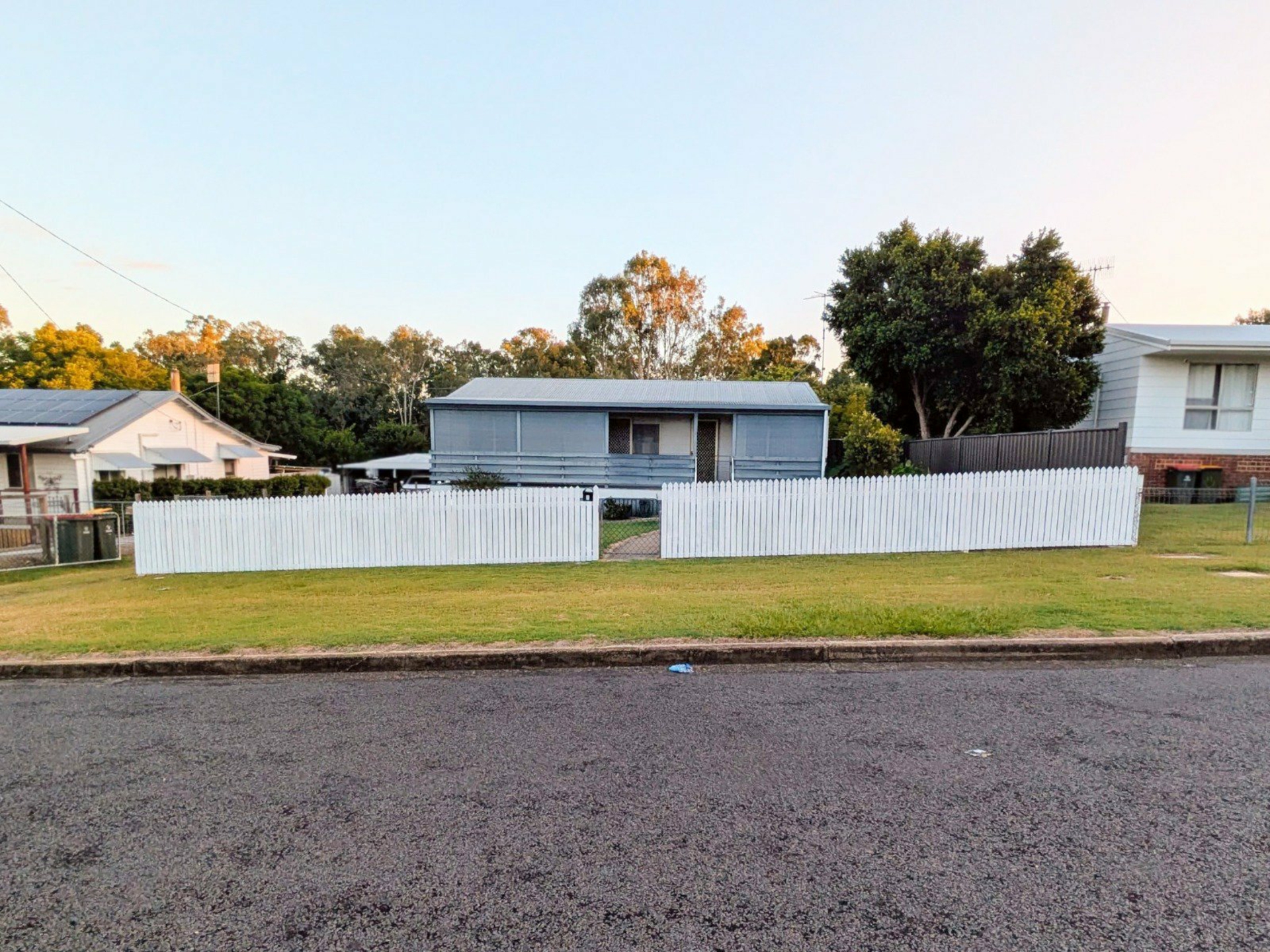 7 Wills St West — photo 2 of 28