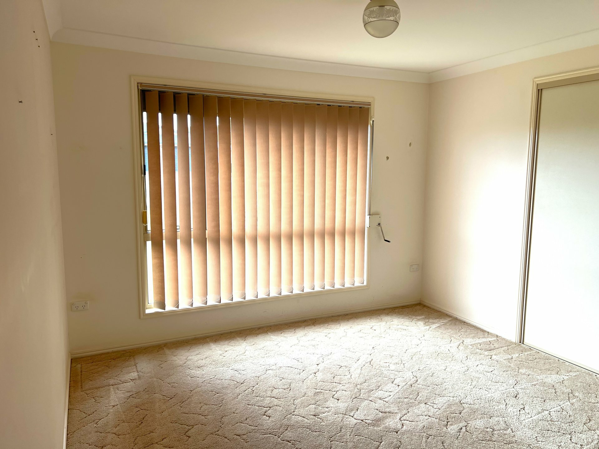 9 Banksia Drive — photo 8 of 15