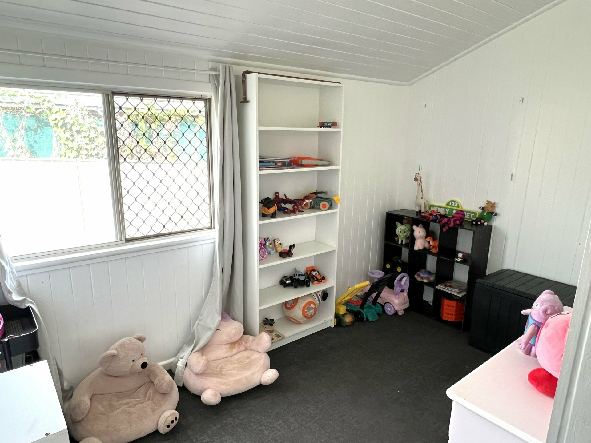 17 Fitzroy Street — photo 8 of 13