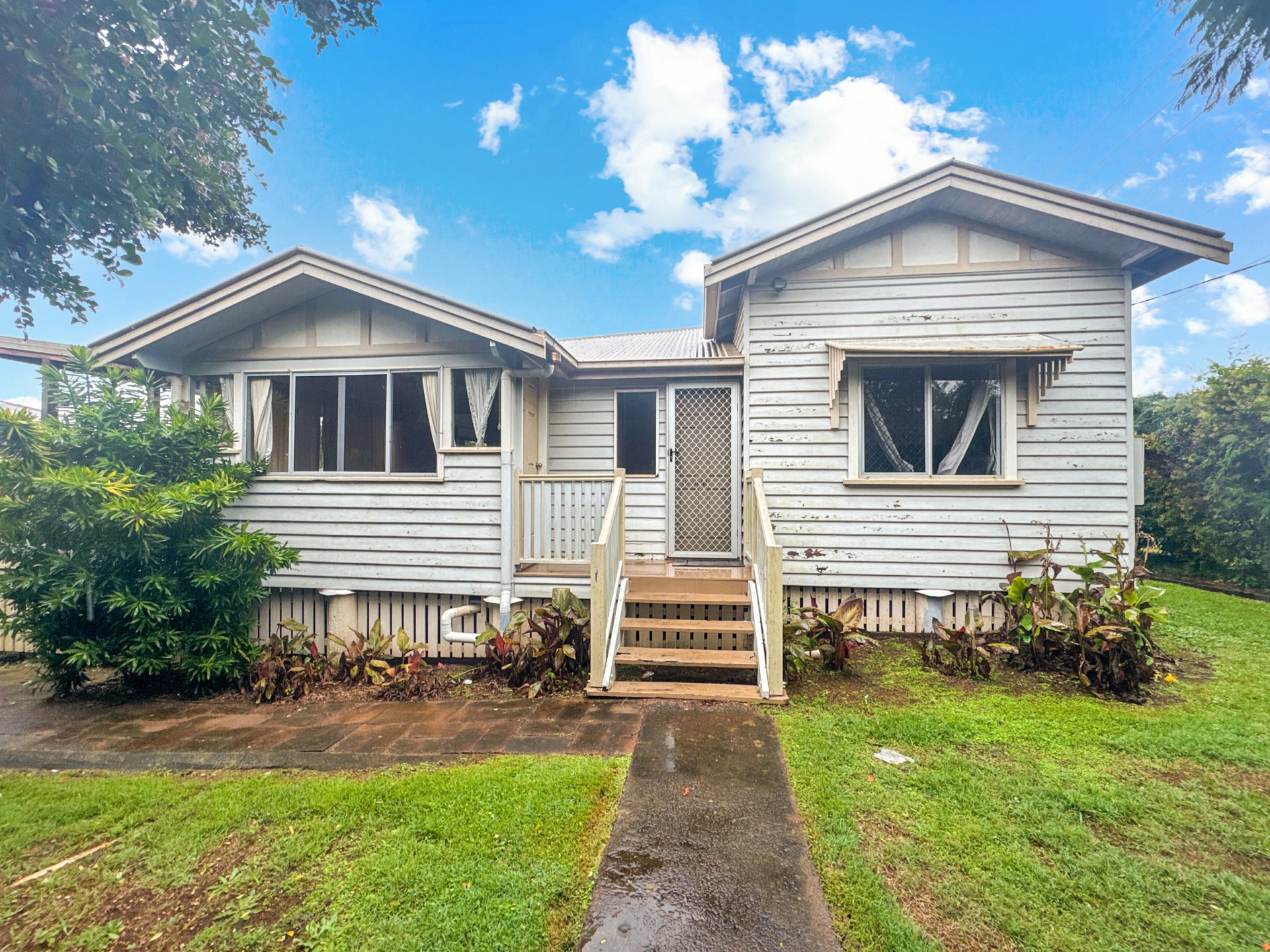 15 Fisher Street — photo from LJ Hooker South Burnett