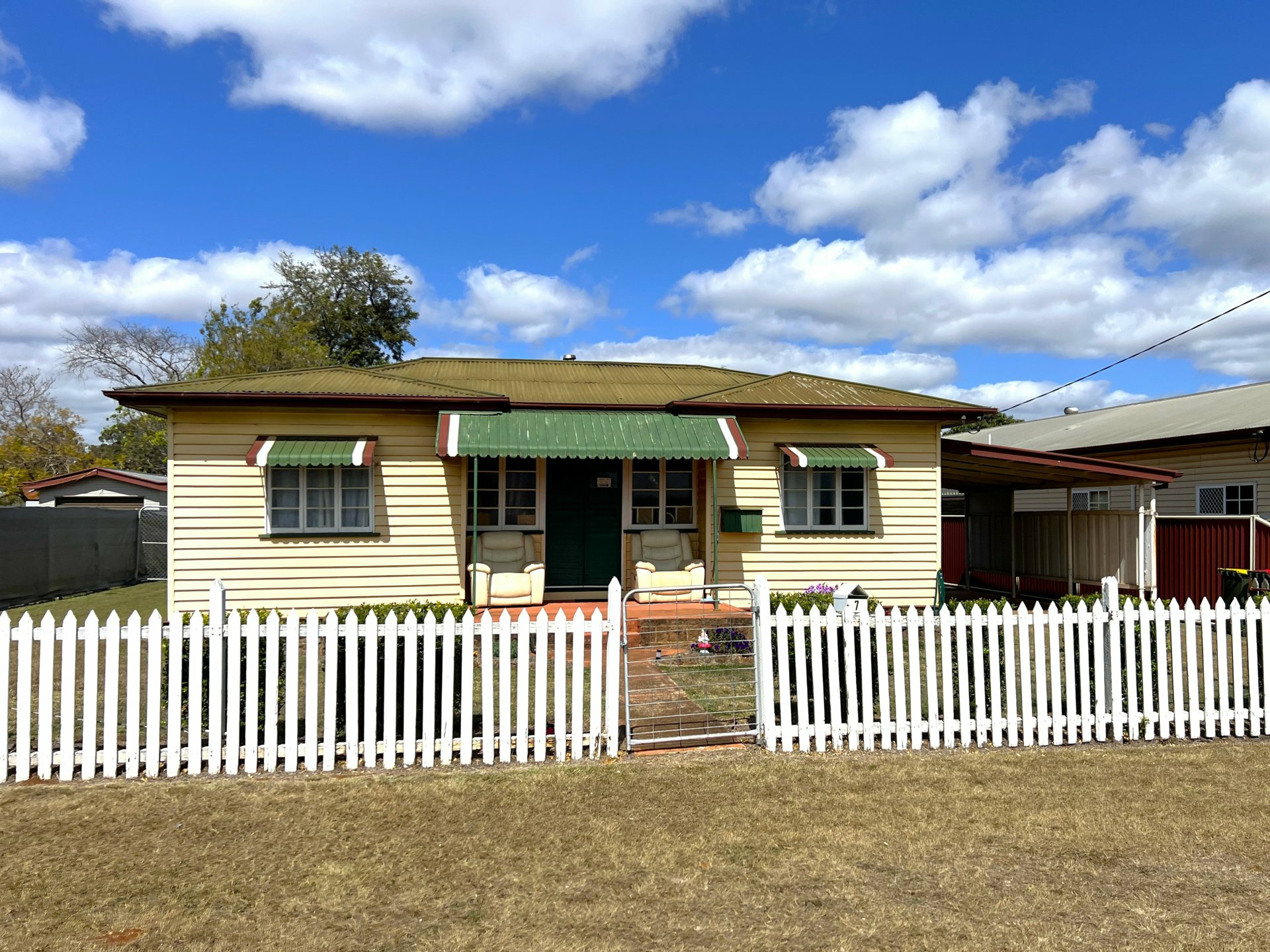 7 River Road — photo from LJ Hooker South Burnett
