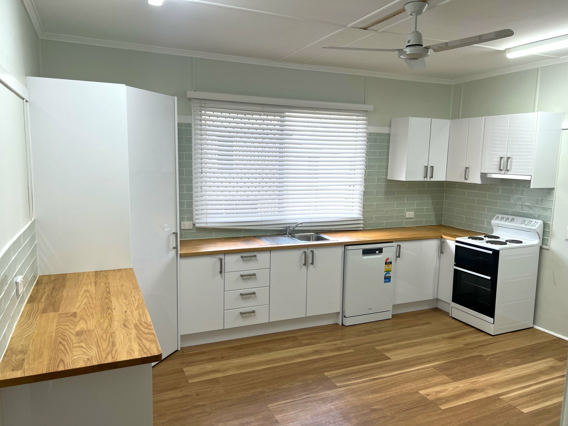 56 Youngman Street — photo 4 of 17