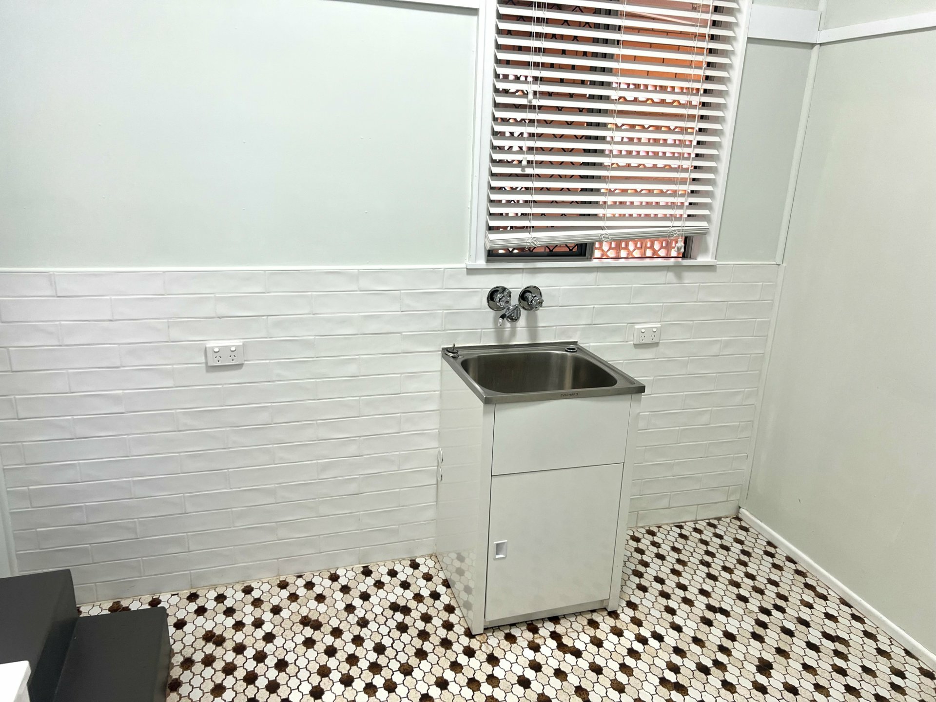 56 Youngman Street — photo 11 of 17