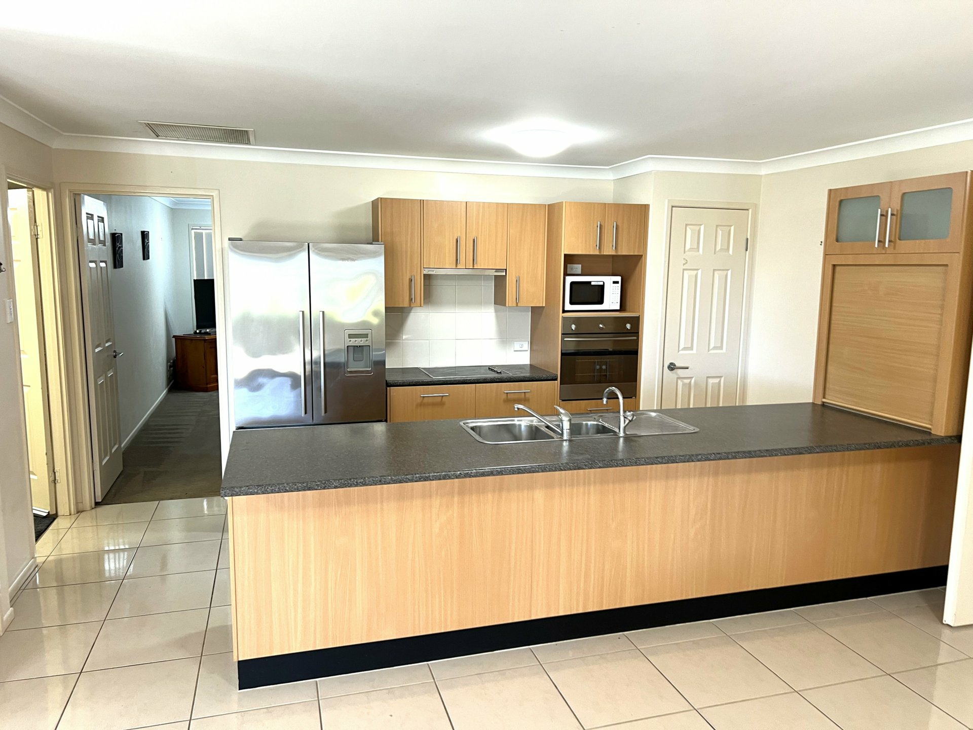 82 Moore Street — photo 3 of 20