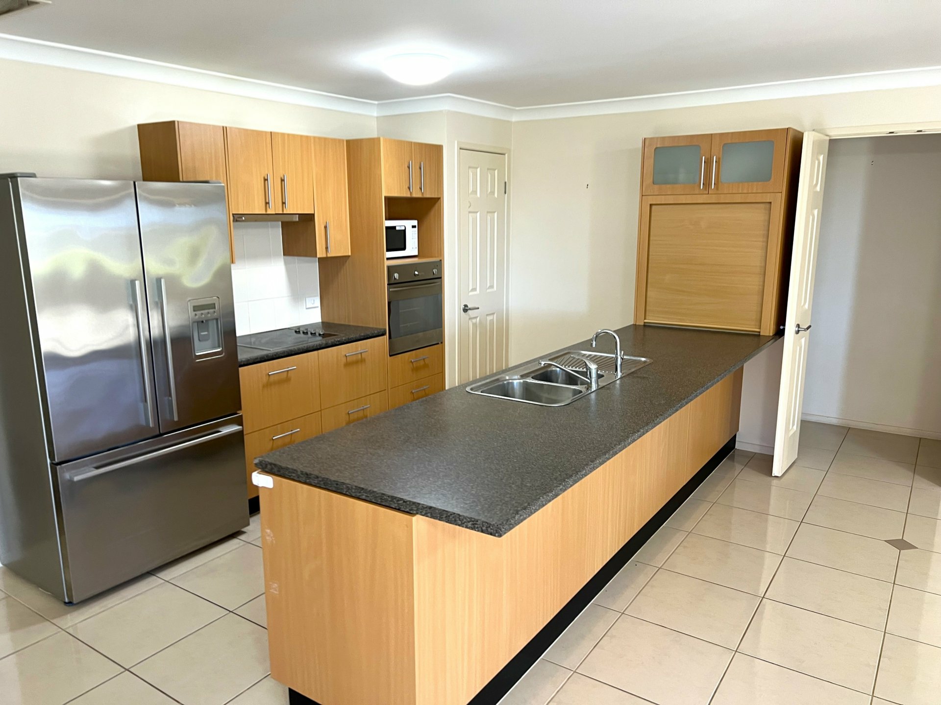 82 Moore Street — photo 4 of 20