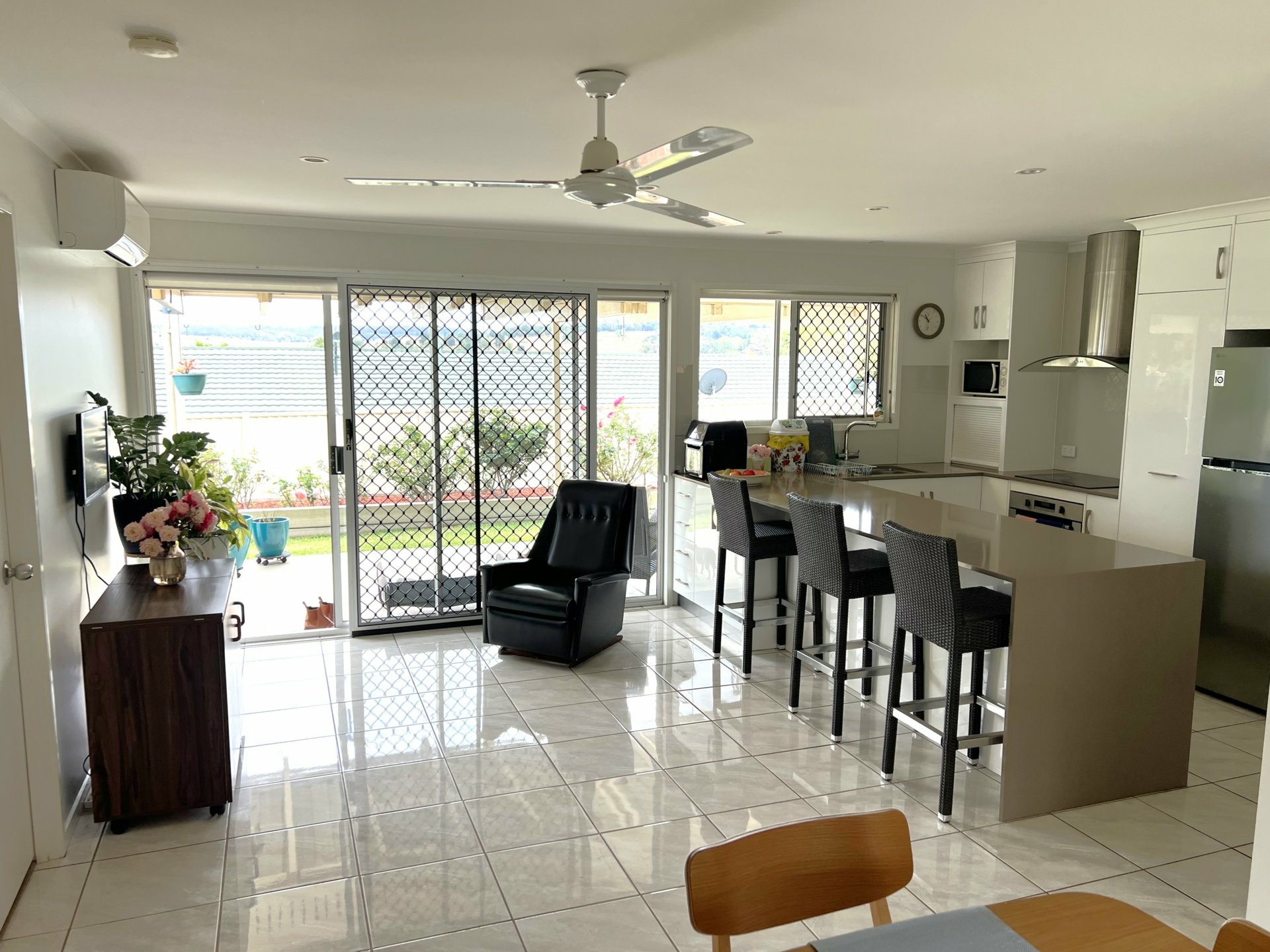 91 Fisher Street — photo 5 of 19