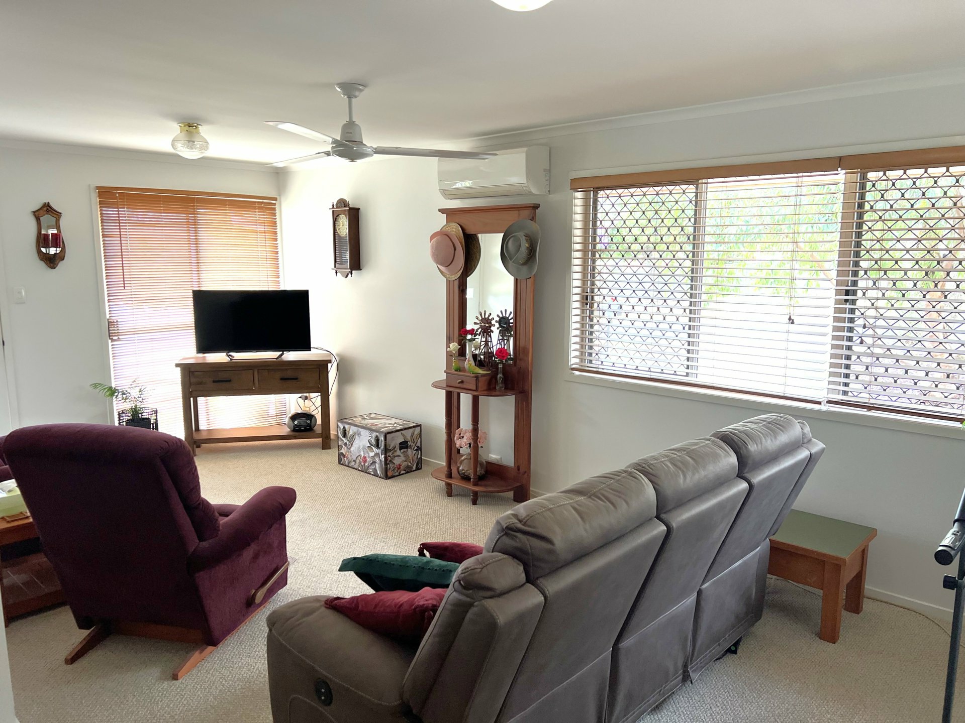 91 Fisher Street — photo 8 of 19