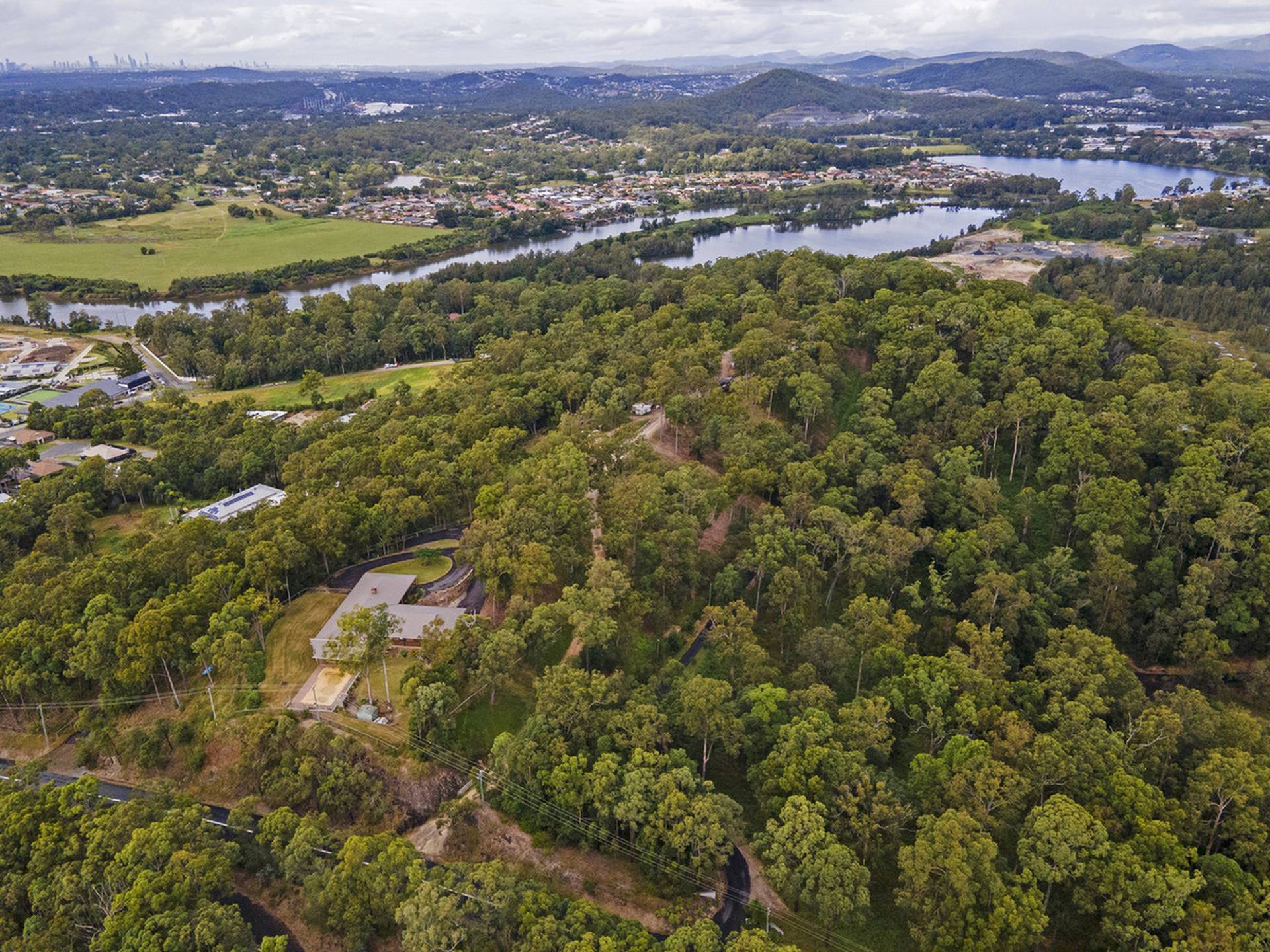 175 Brygon Creek Drive, UPPER COOMERA