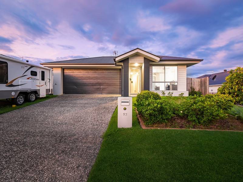 92 Cirrus Way, Coomera