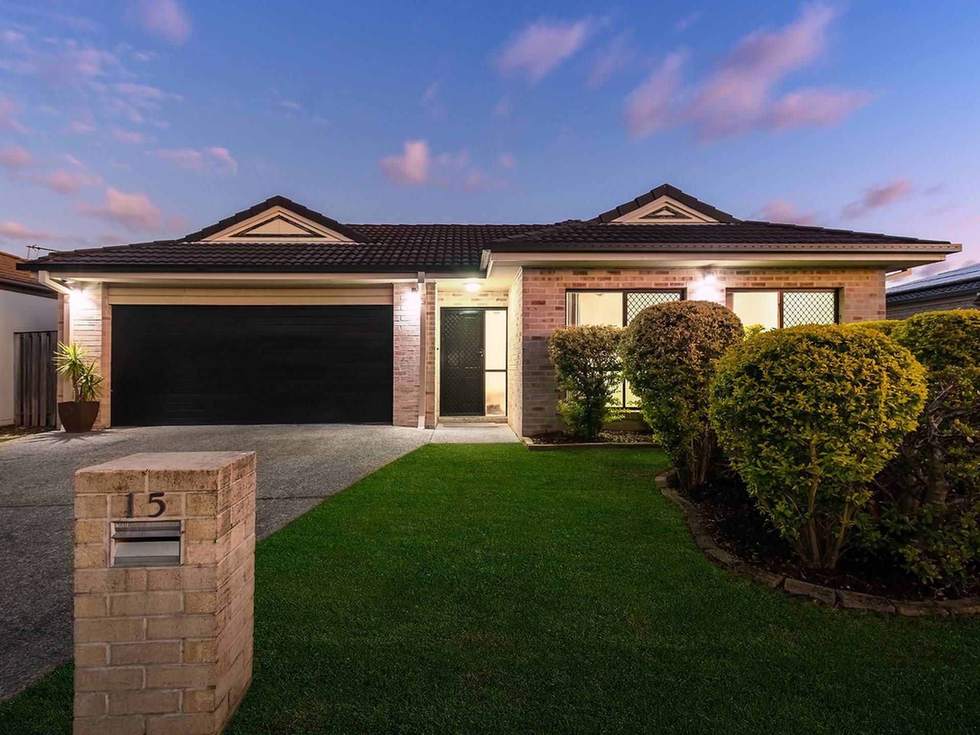 15 Kingair Road, Upper Coomera