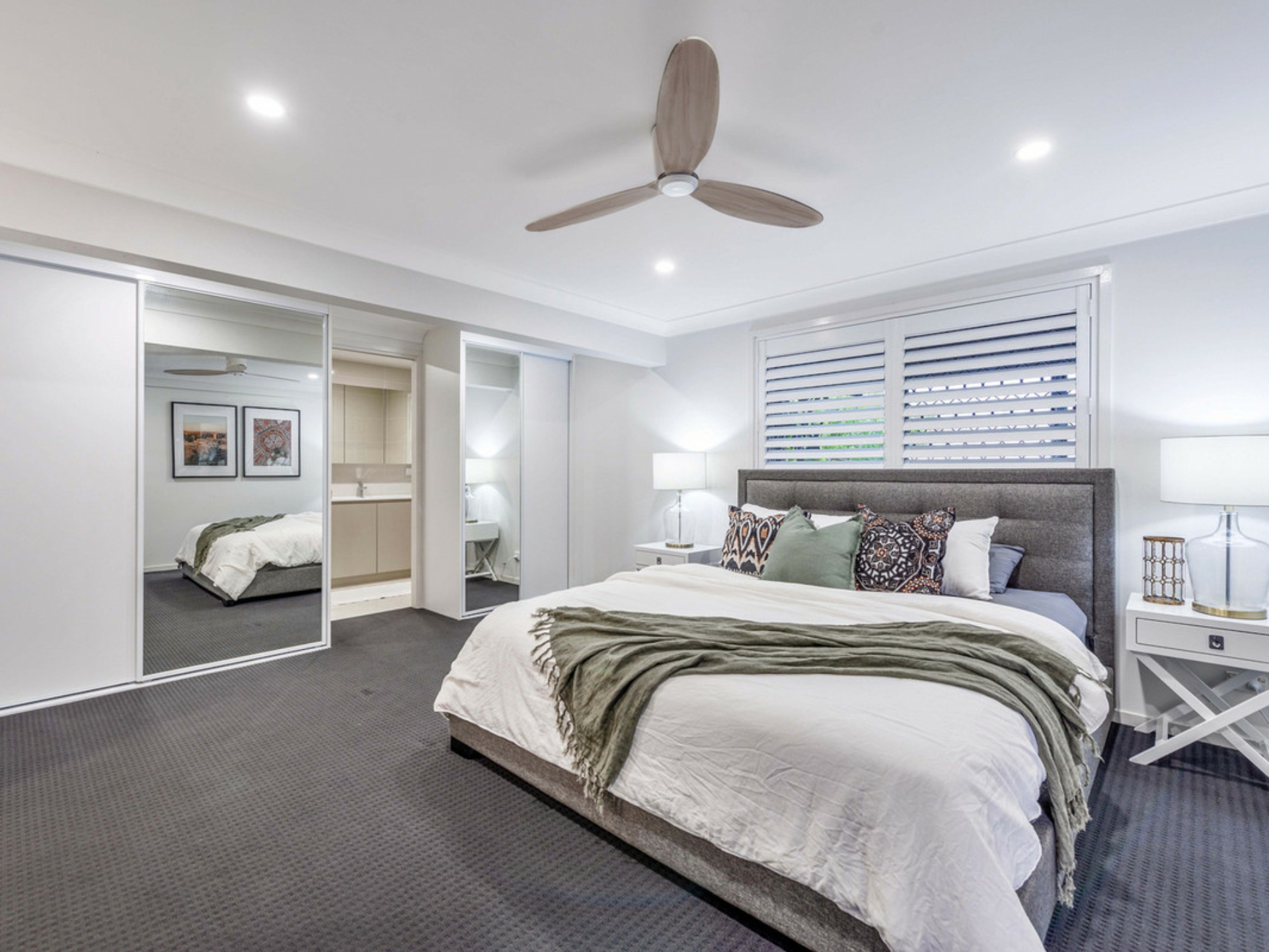 29 Akoonah Street, HOPE ISLAND