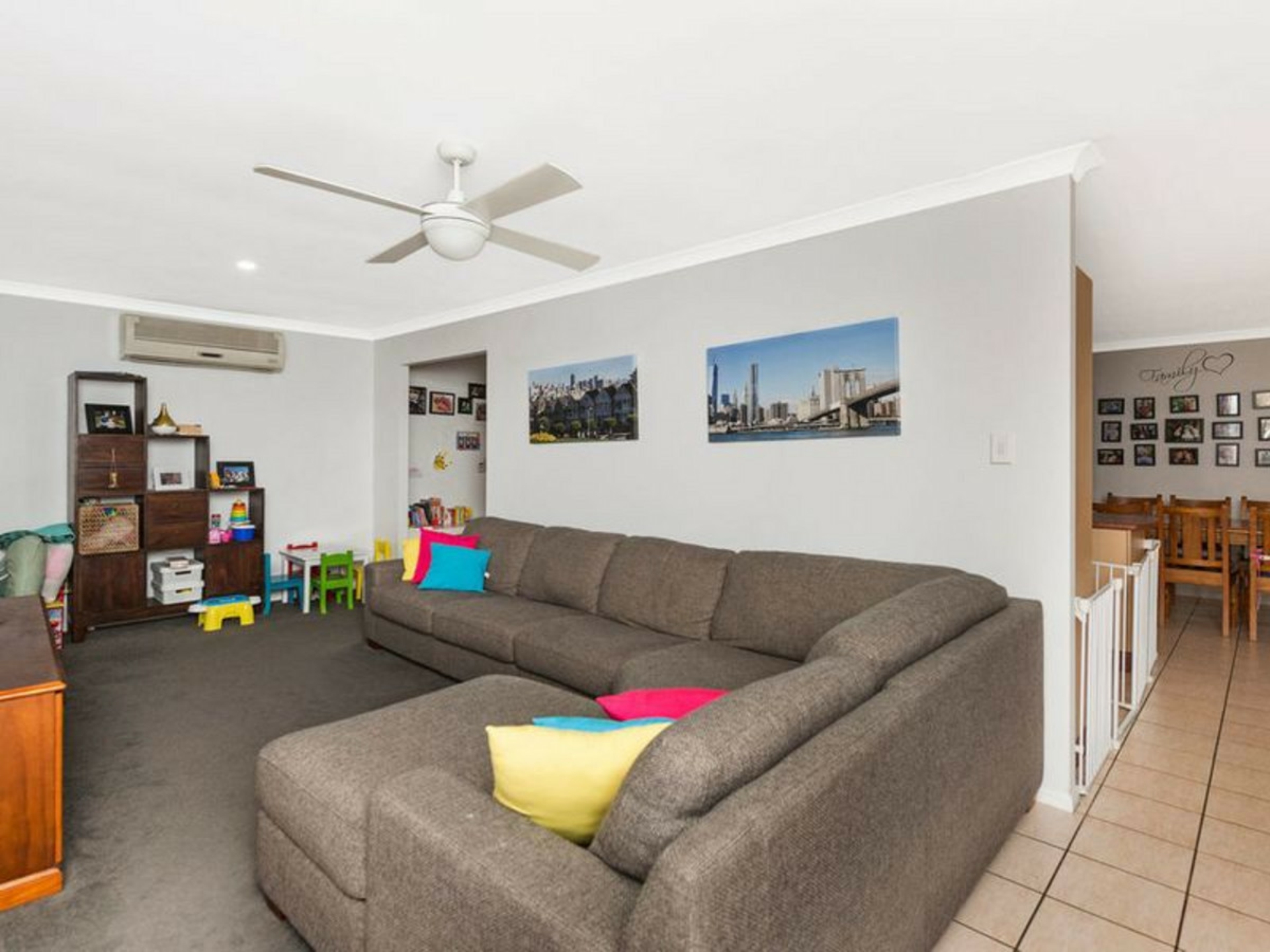 4 Ireland Way, UPPER COOMERA