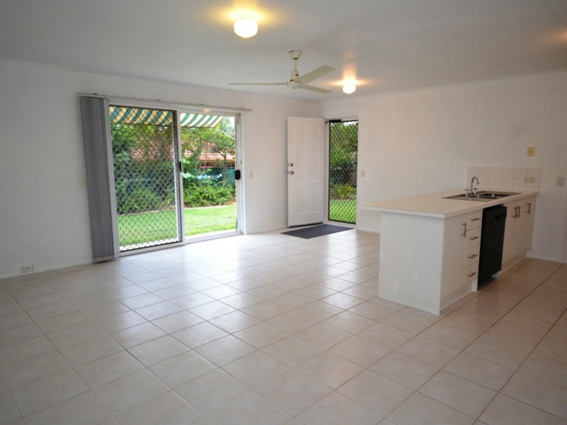 1/7 Cinema Street, OXENFORD