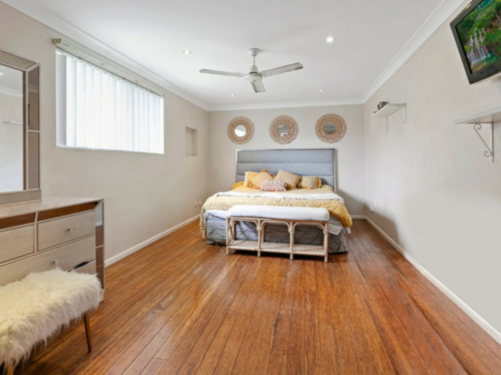 3 Coombabah Road, RUNAWAY BAY