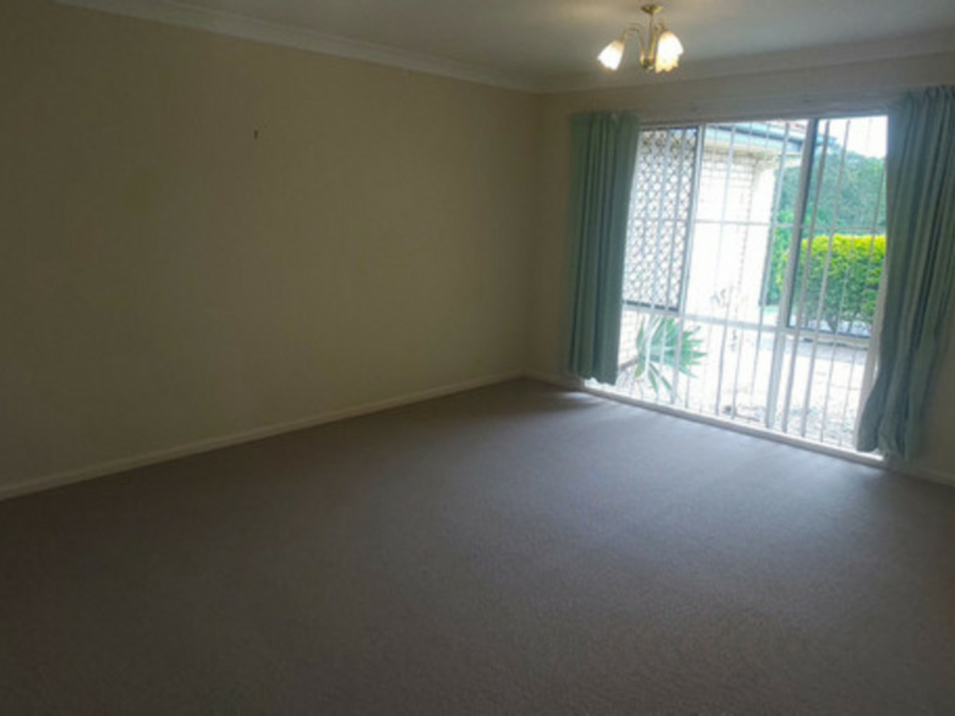 5 Heather Drive, UPPER COOMERA