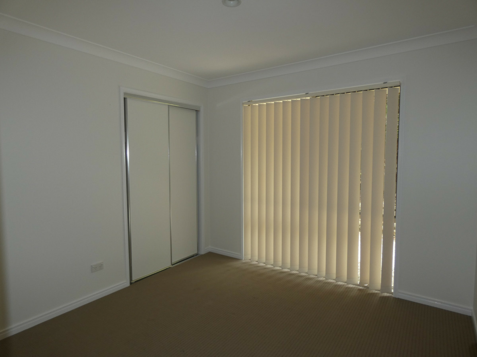31 Serenade Drive, COOMERA WATERS