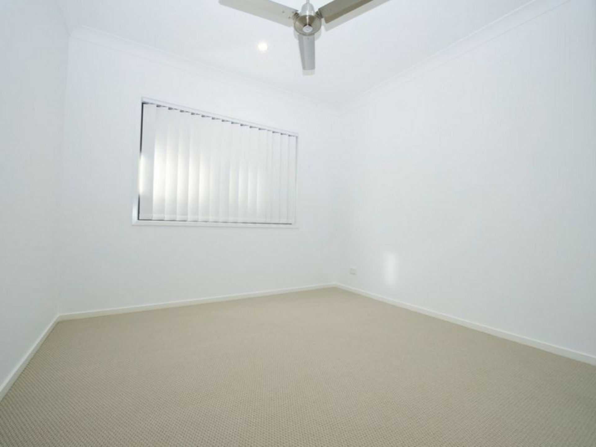 15 Cassius Way, ORMEAU