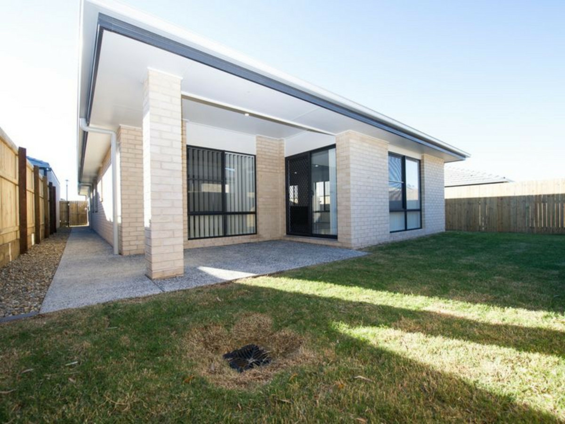 15 Cassius Way, ORMEAU