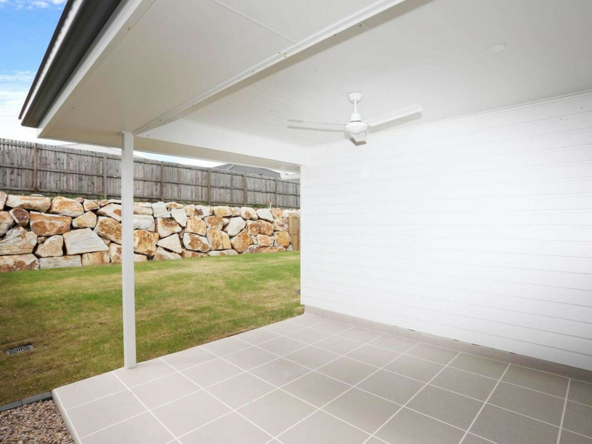 10 Mudlo Street, YARRABILBA