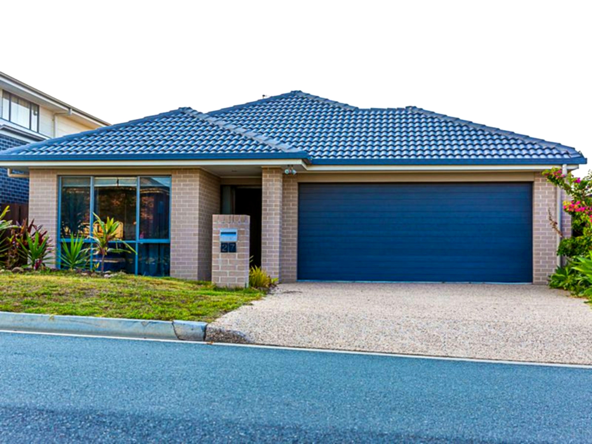 27 Adelaide Crescent, Ormeau Hills