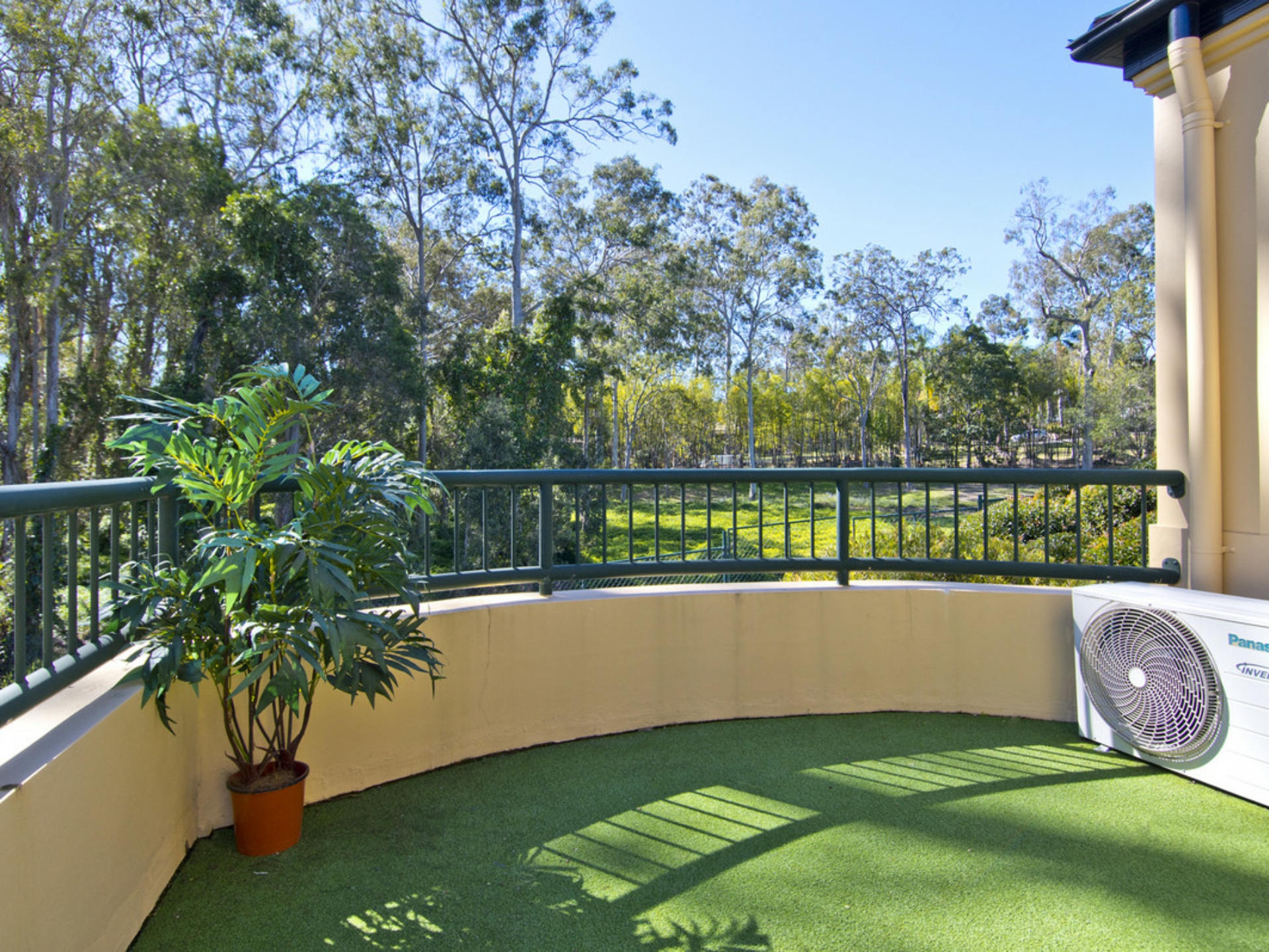 24/44 Helensvale Road, HELENSVALE