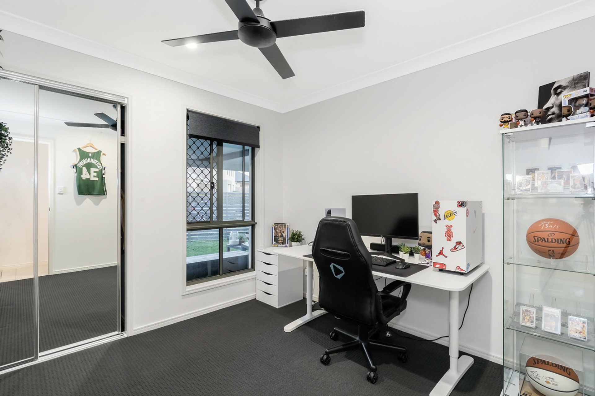 8 Mcallisters Crescent, COOMERA