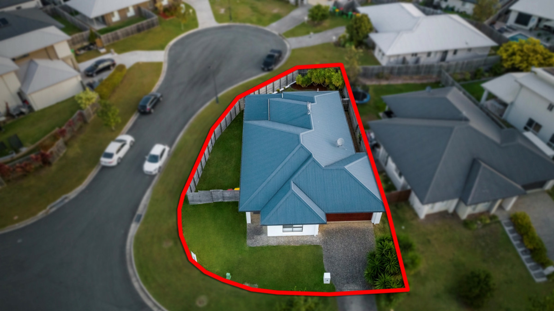 8 Mcallisters Crescent, COOMERA