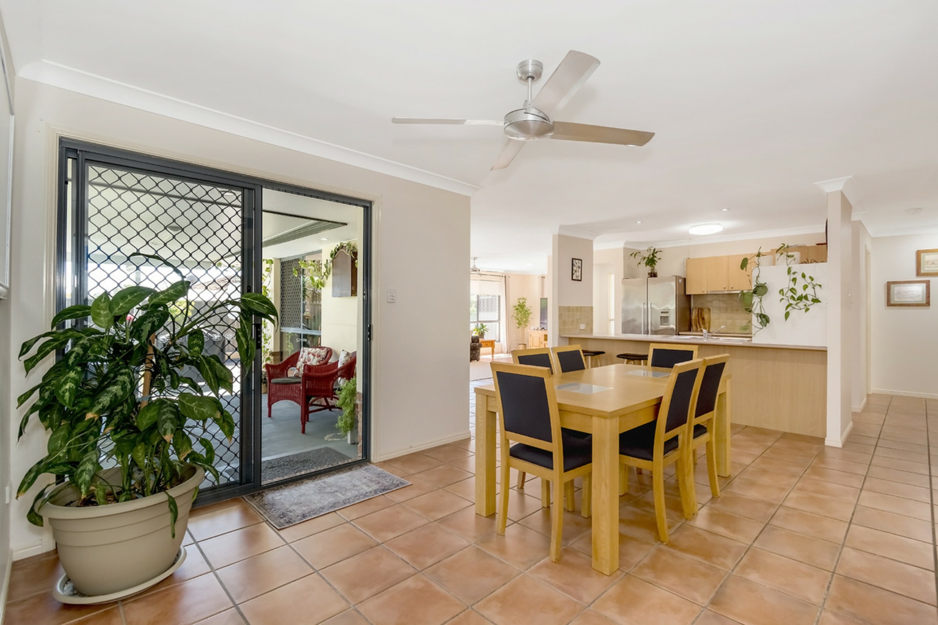 5 Prominent Crescent, UPPER COOMERA