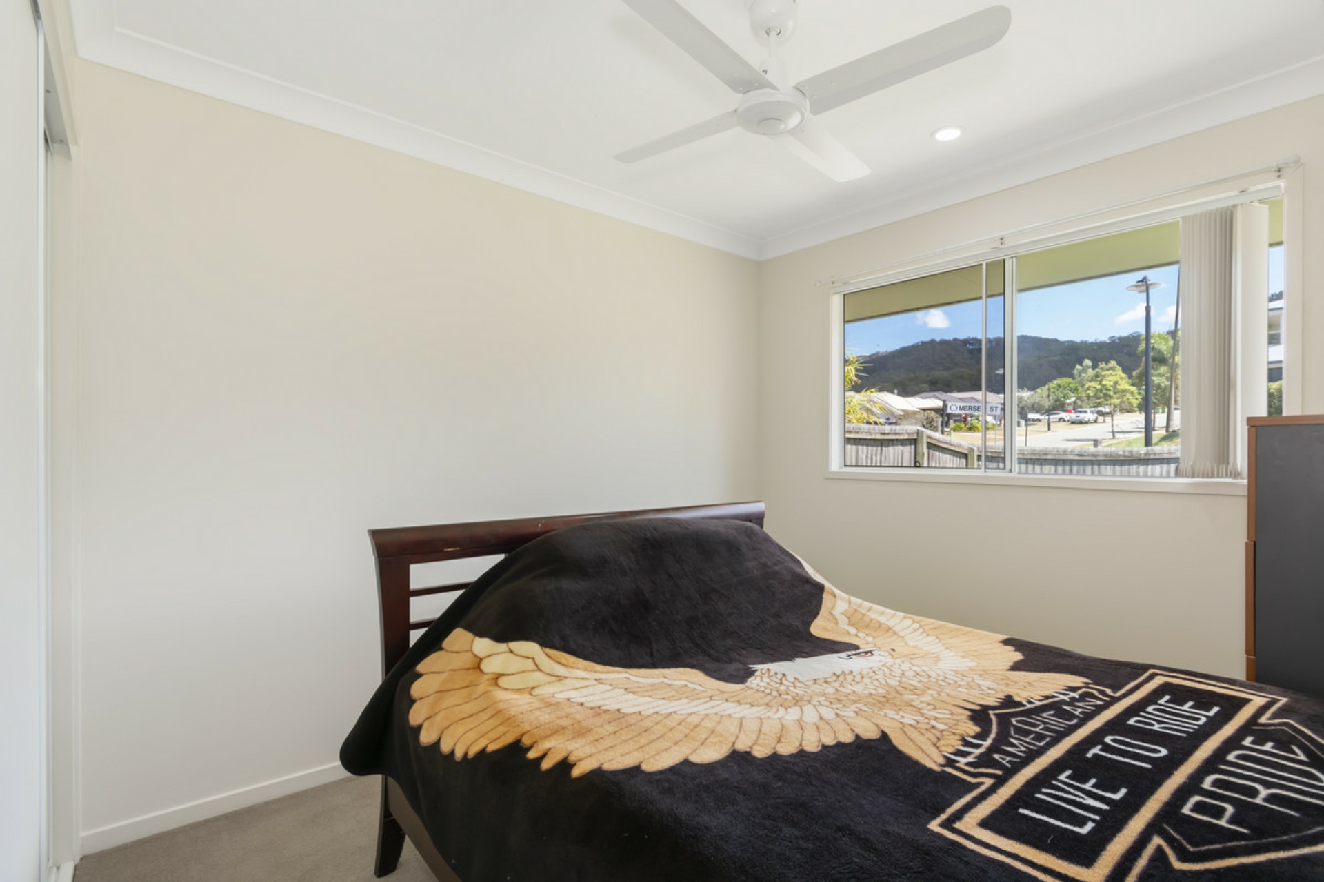 7 Santa Clara Rise, UPPER COOMERA