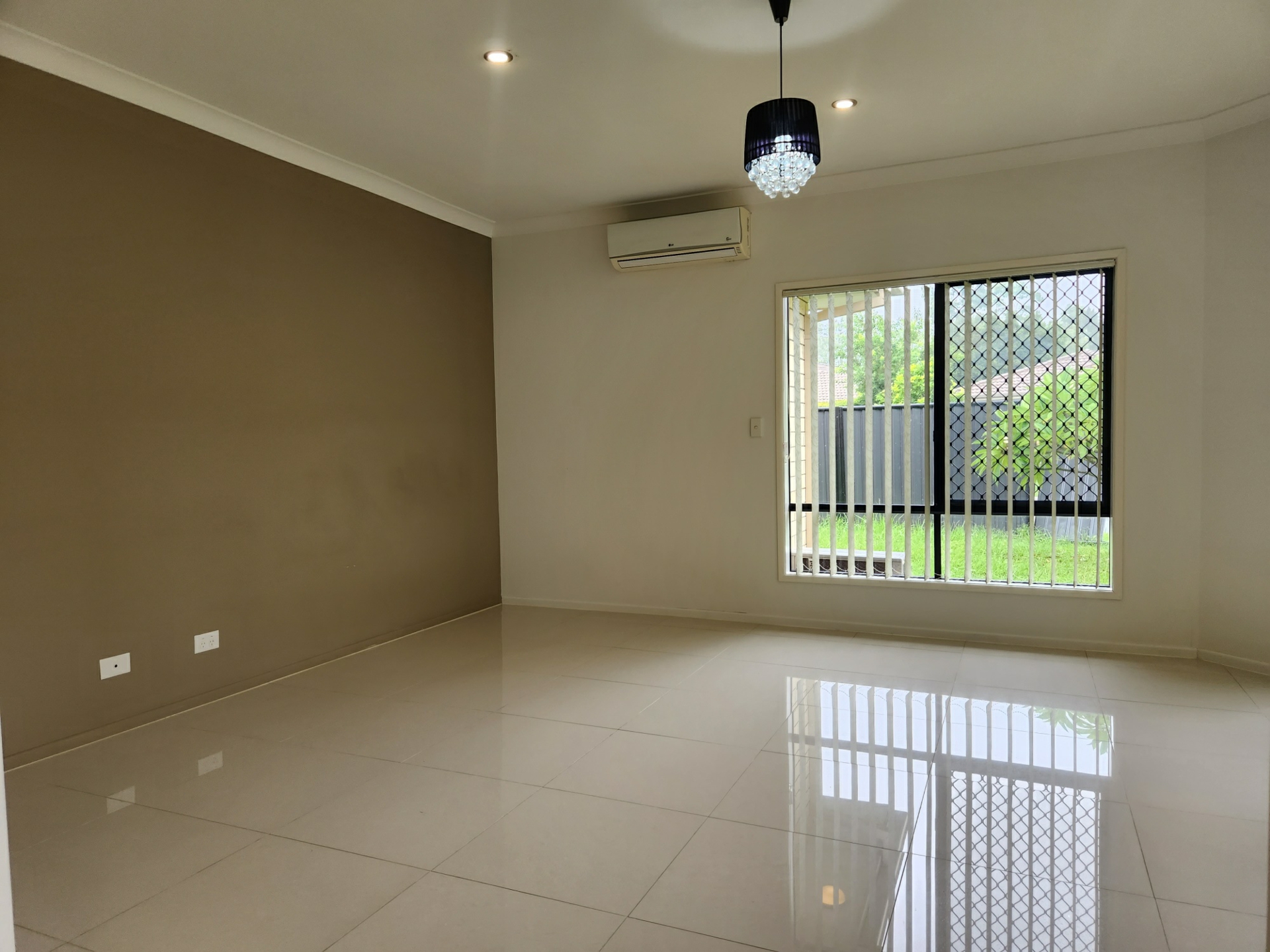 6 Cessna Street, UPPER COOMERA