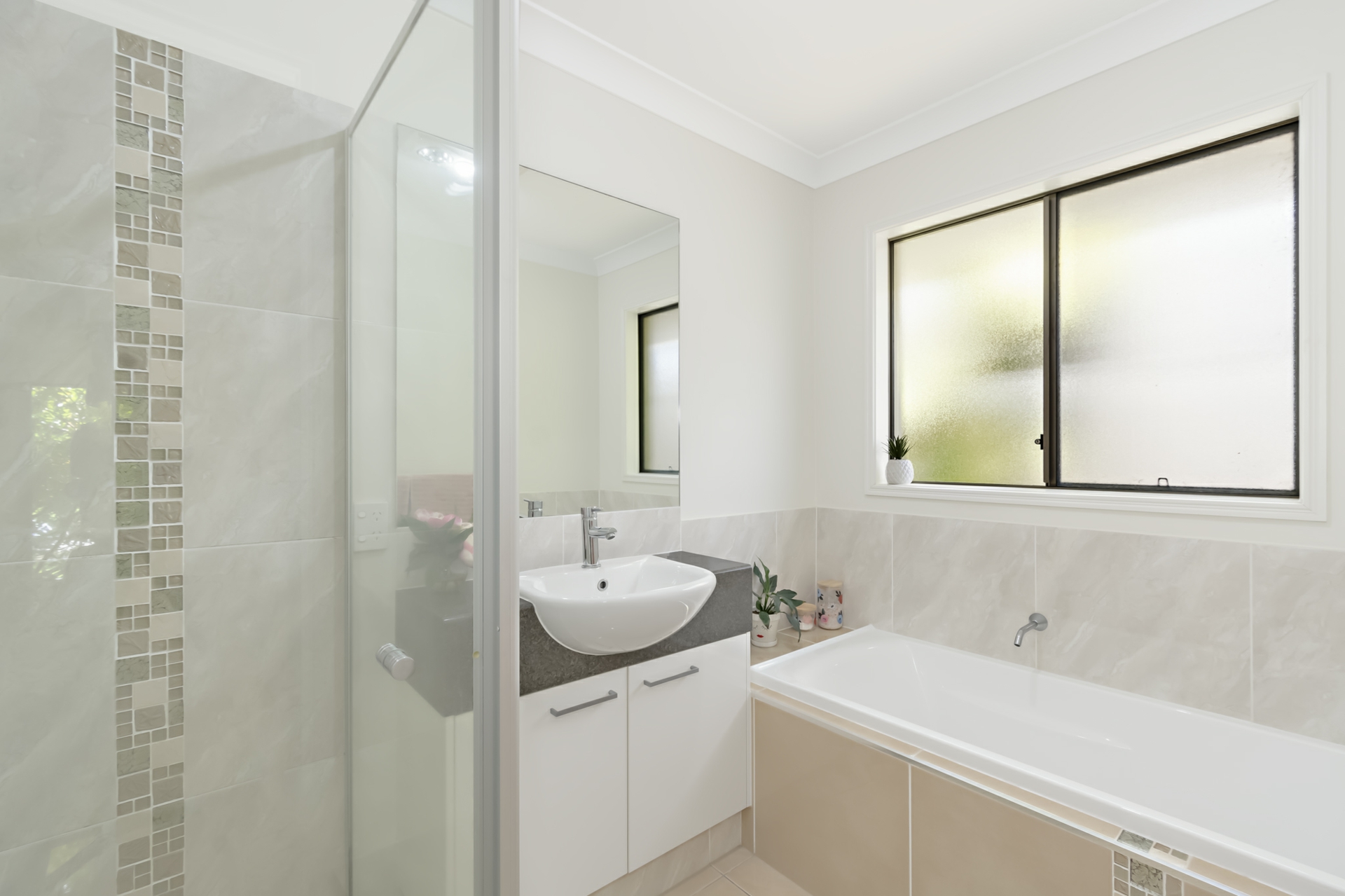 14 Valley Brook Rise, MAUDSLAND