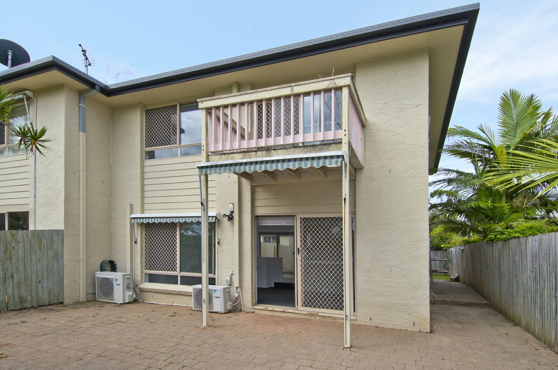 1/30 Stretton Drive, HELENSVALE