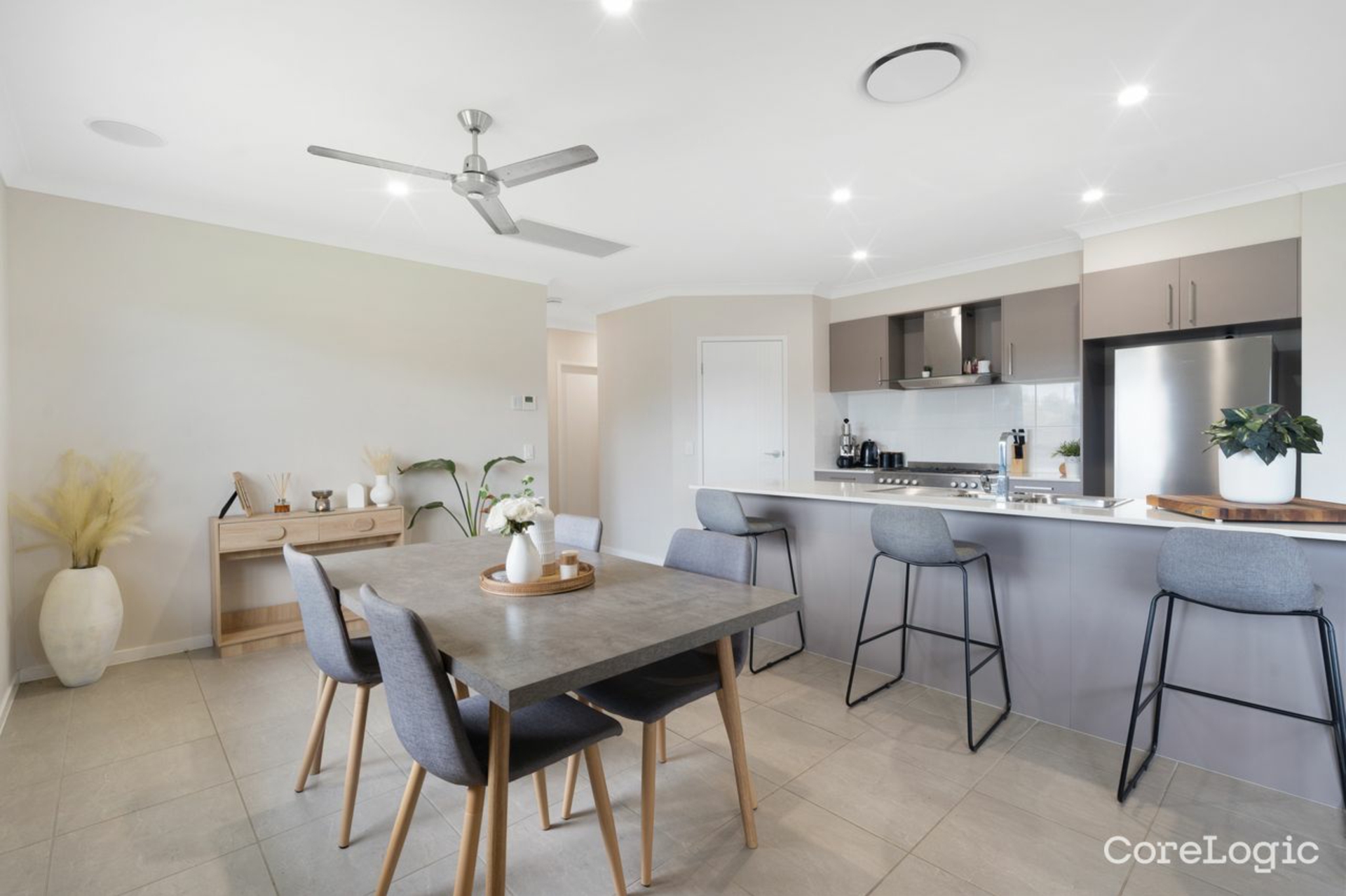 1 Miamax Place — photo 3 of 12