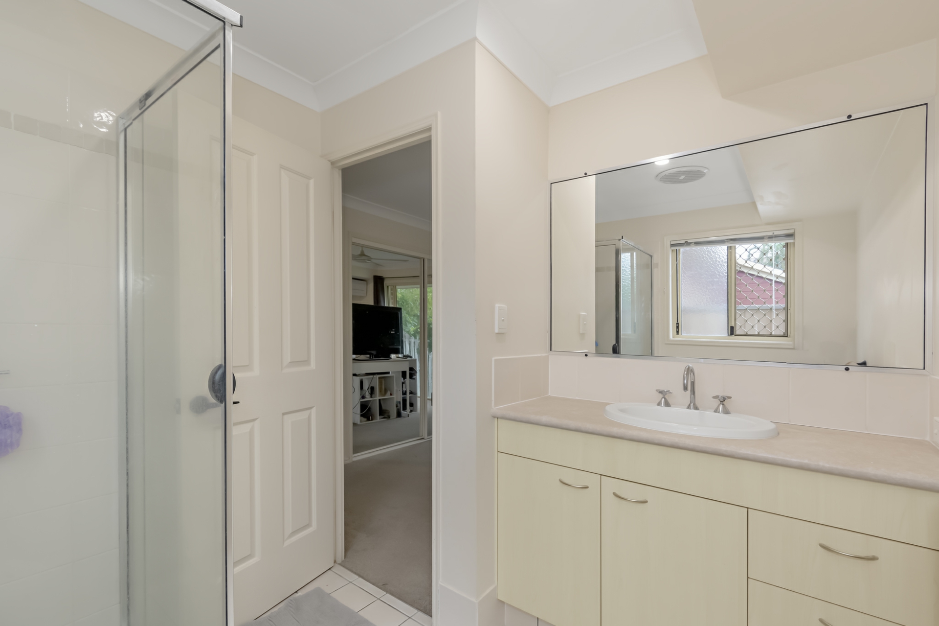 22 Grammar Street, UPPER COOMERA