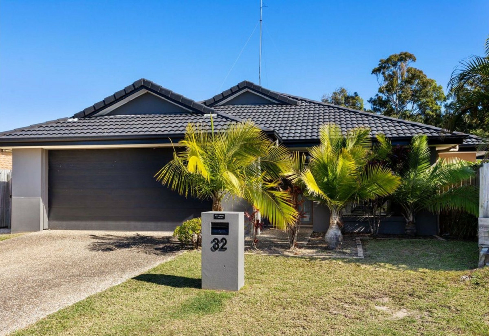 32 Bedroff Street, UPPER COOMERA