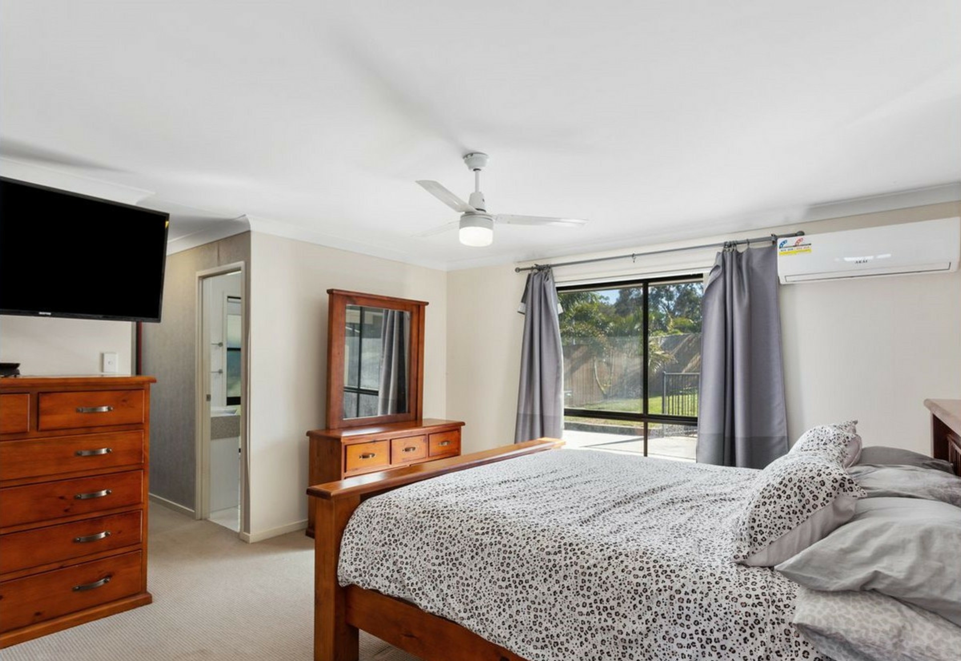 32 Bedroff Street, UPPER COOMERA